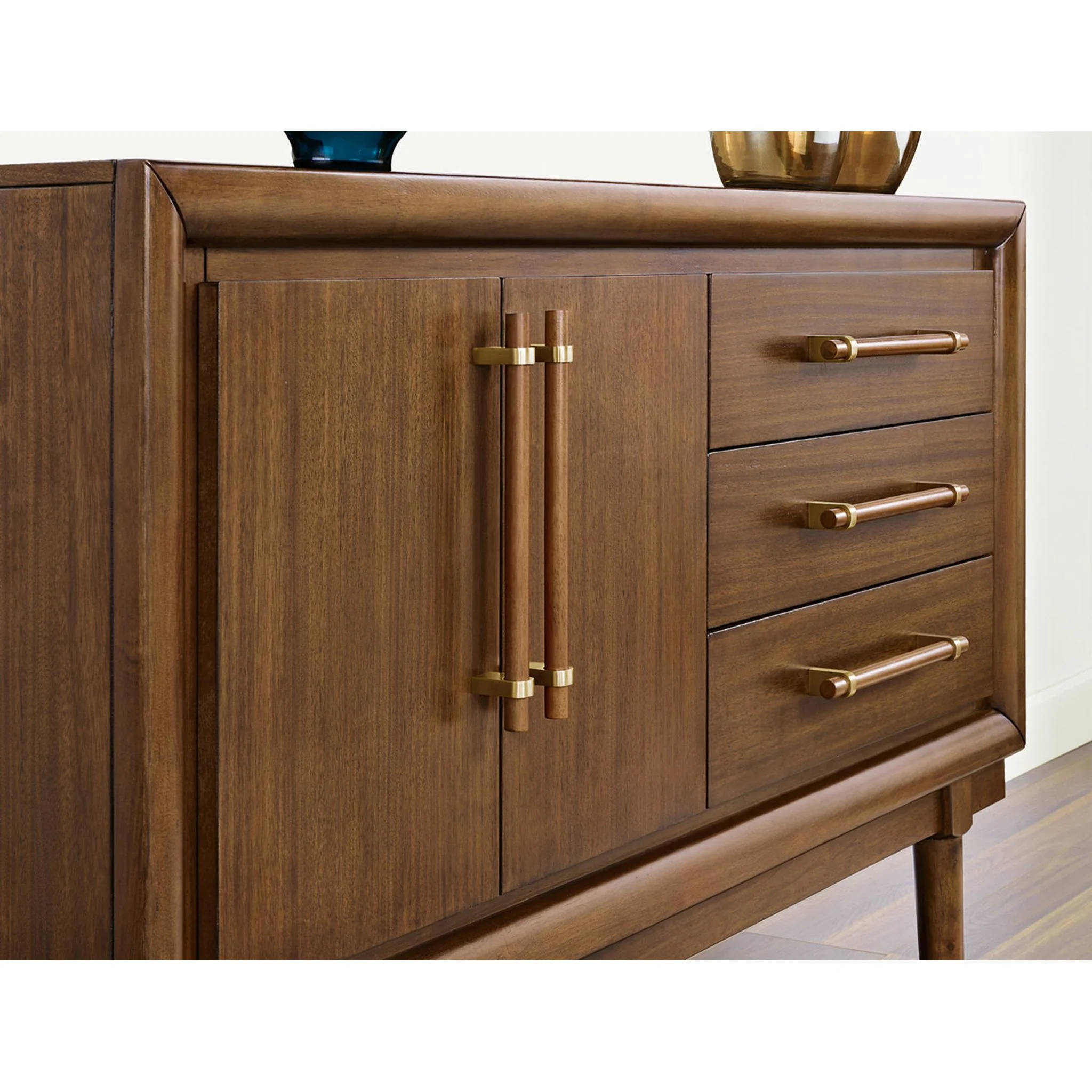 Lyncott Dining Server - Brown - (D615-60) - Image 19