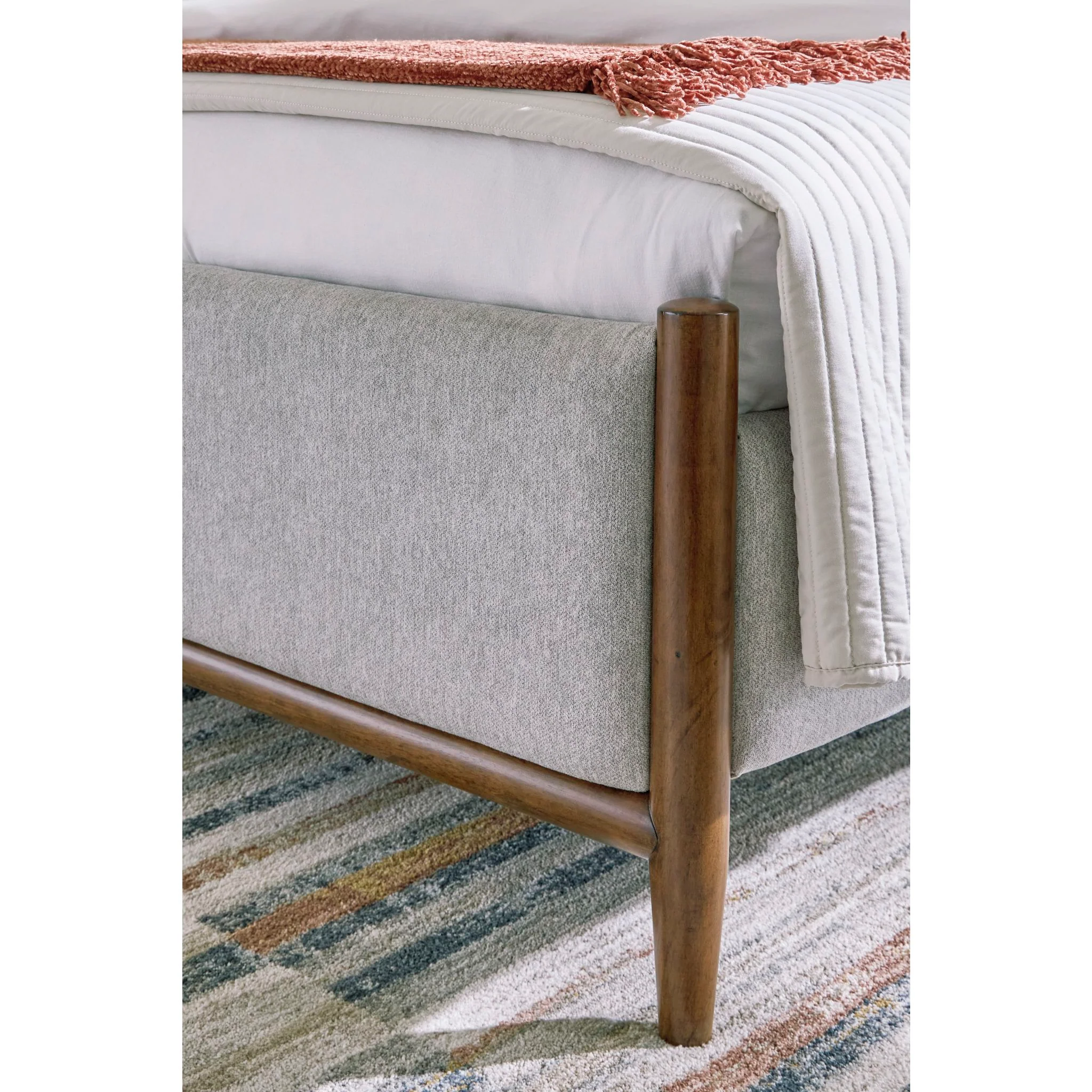 Lyncott Upholstered Bed - Light Gray/Brown - Image 6