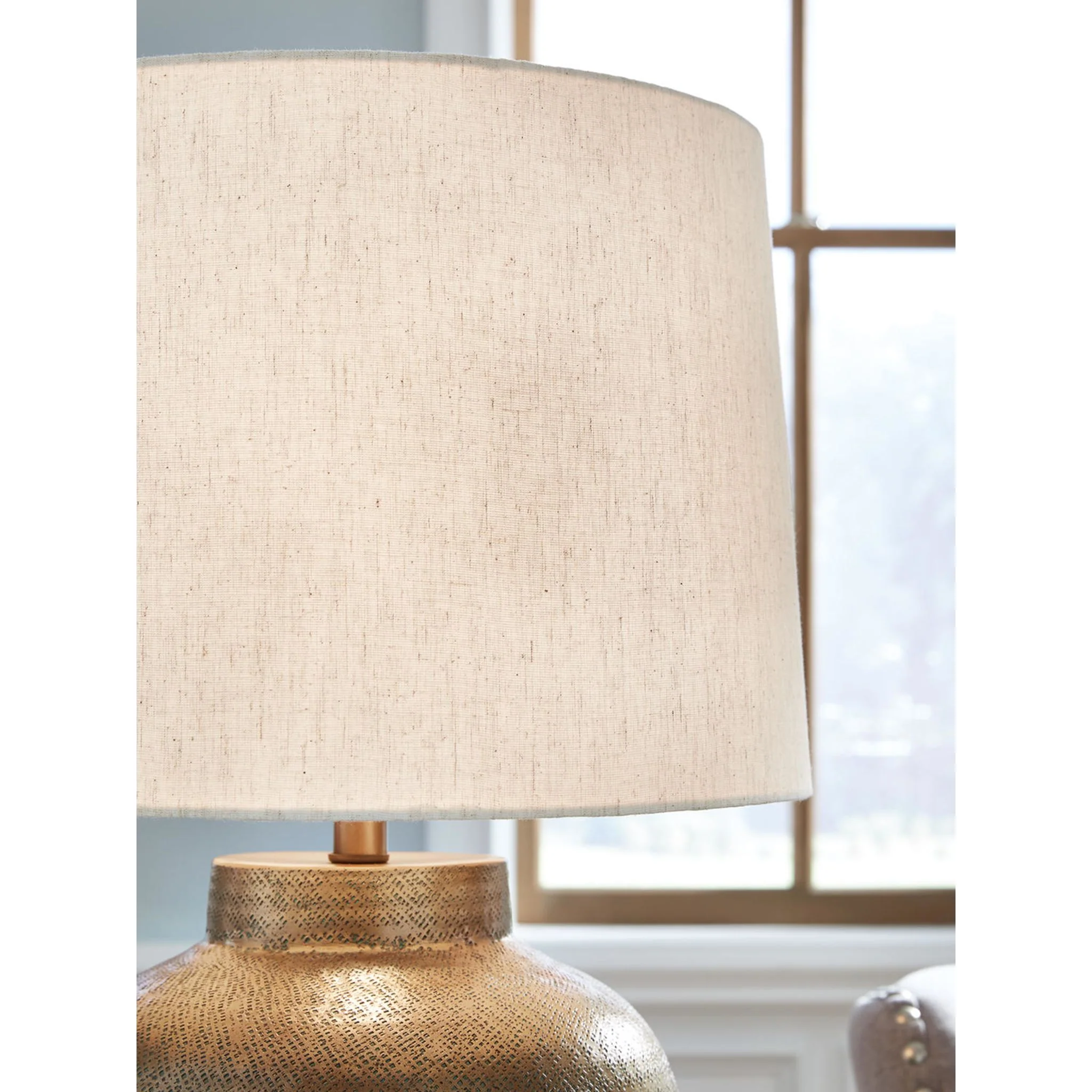 Madney Table Lamp 29.25" - Image 5