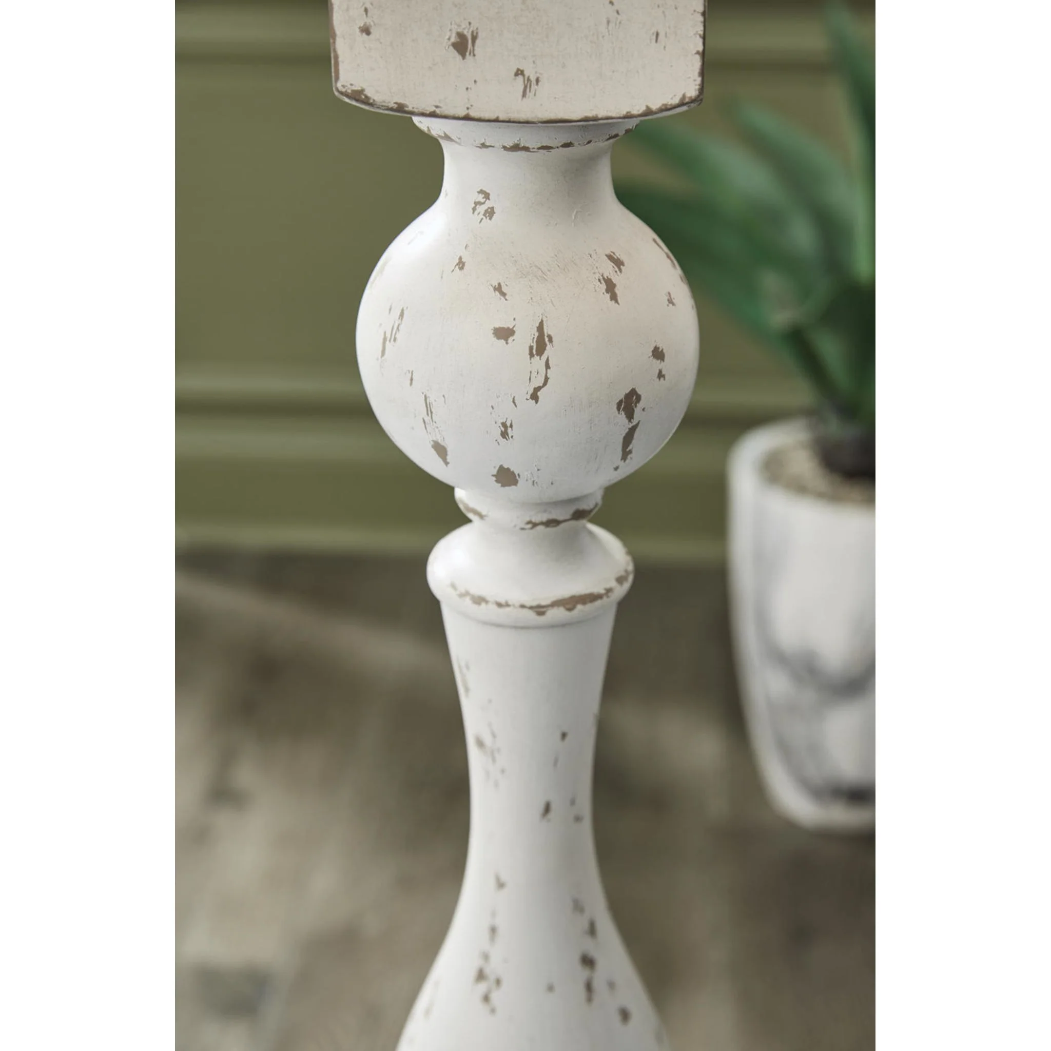 Madsbrook Floor Lamp 62.25" - Image 4