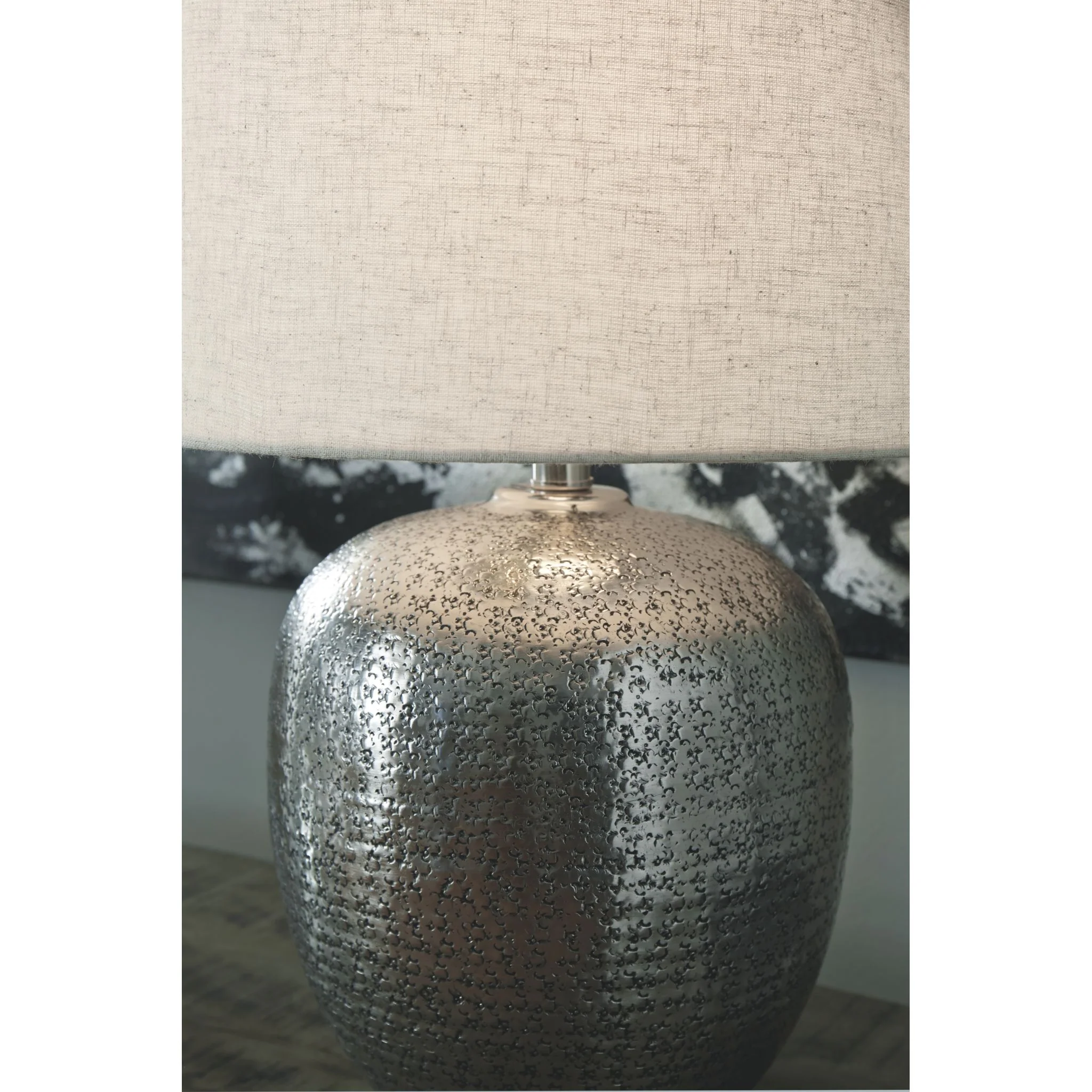 Magalie Table Lamp 23.13" - Image 3