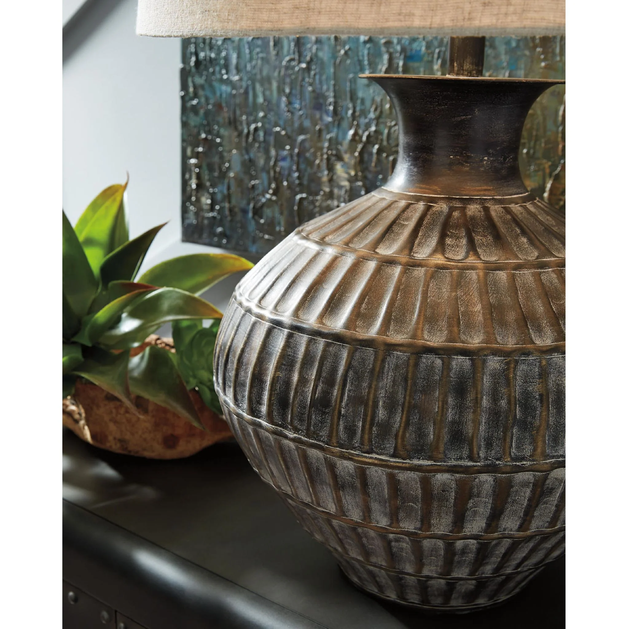 Magan Table Lamp 27.75" - Image 7