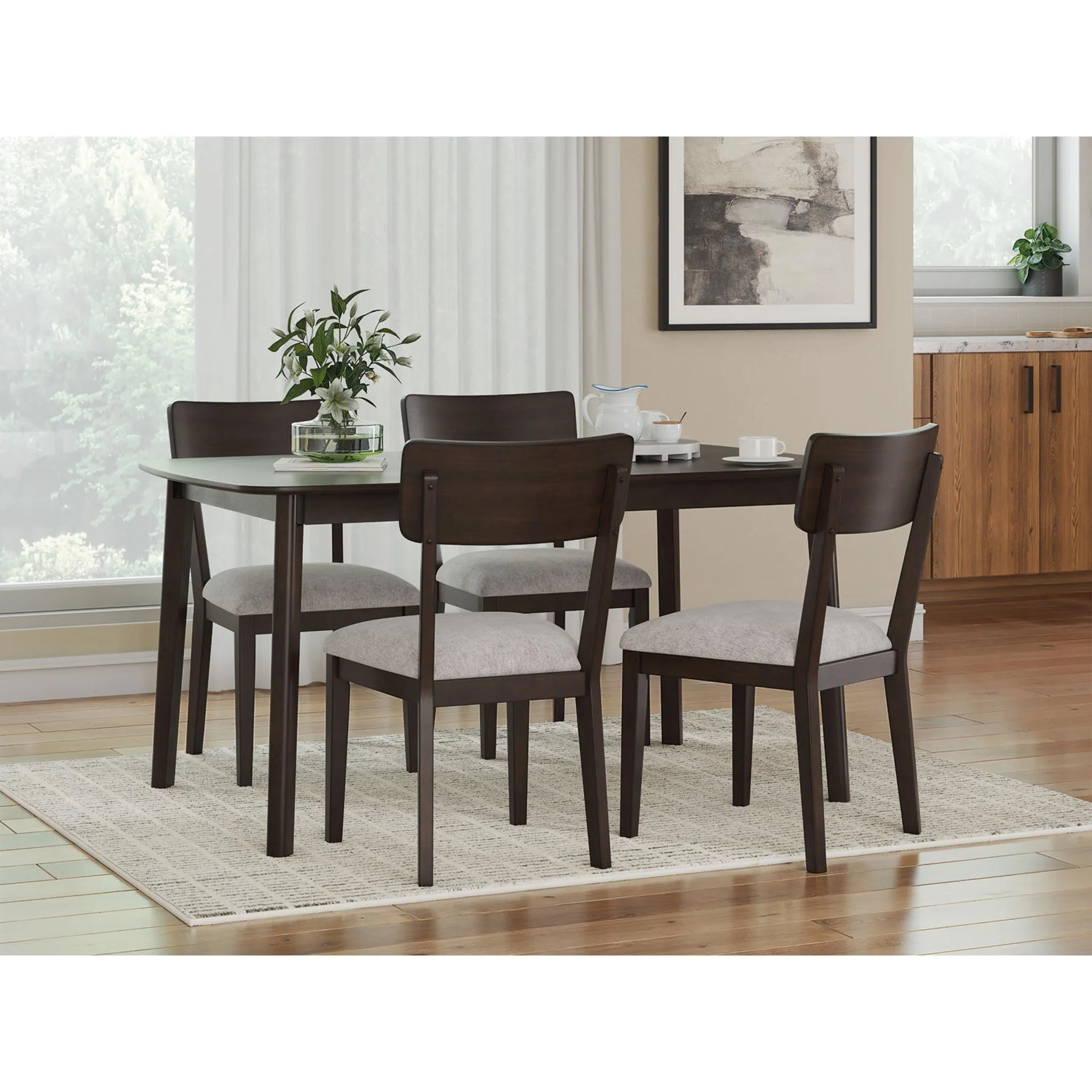 Mallenette Dining Set - Image 6