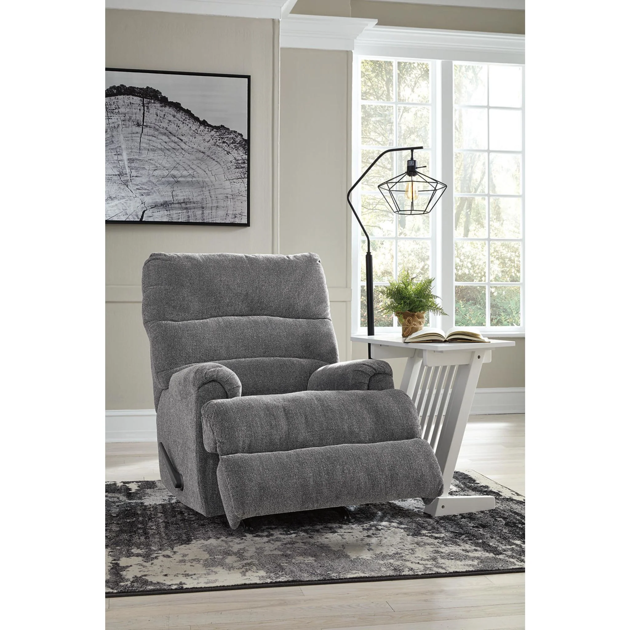 Man Fort Rocker Recliner - Graphite - Image 3