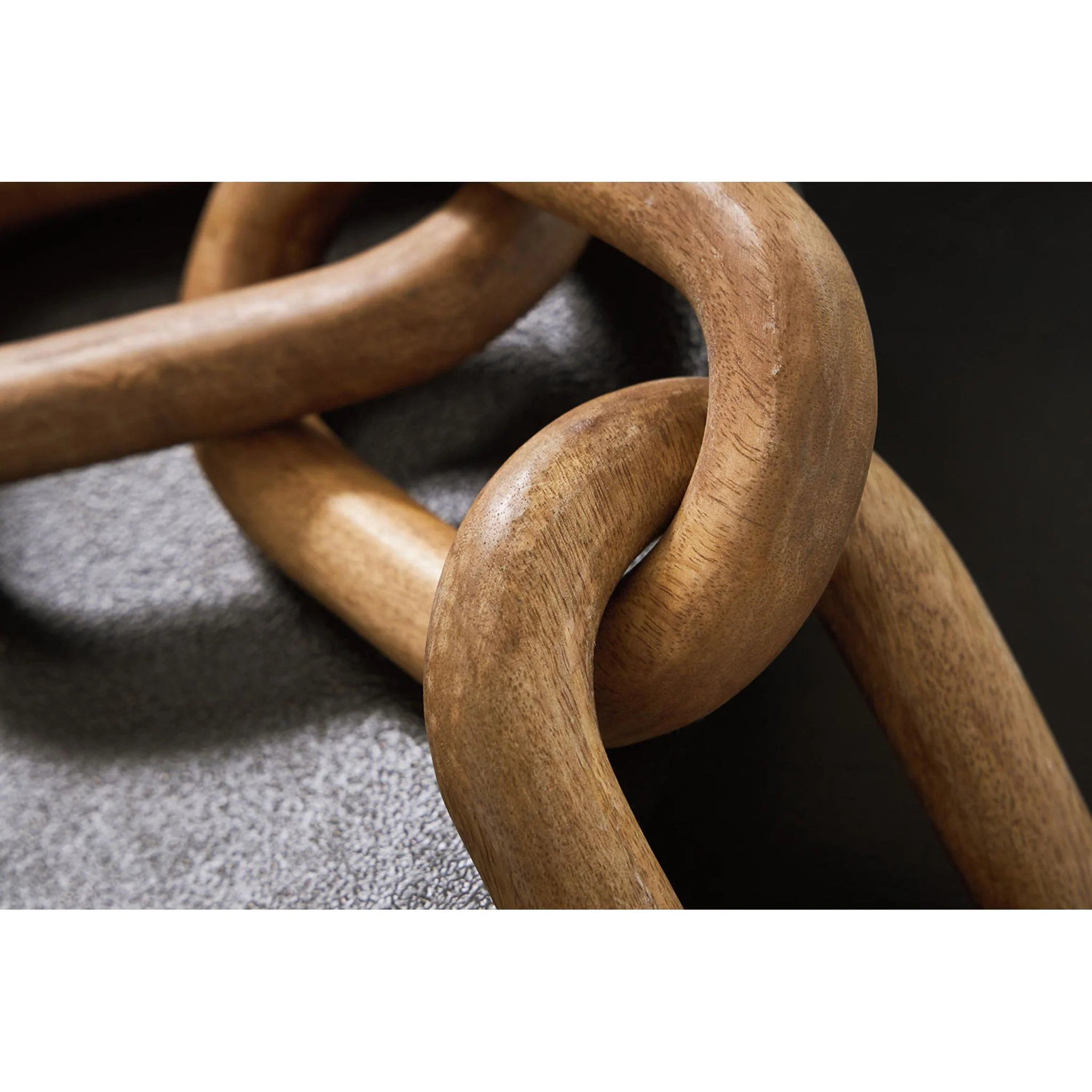 Mardelby Sculpture - Image 3