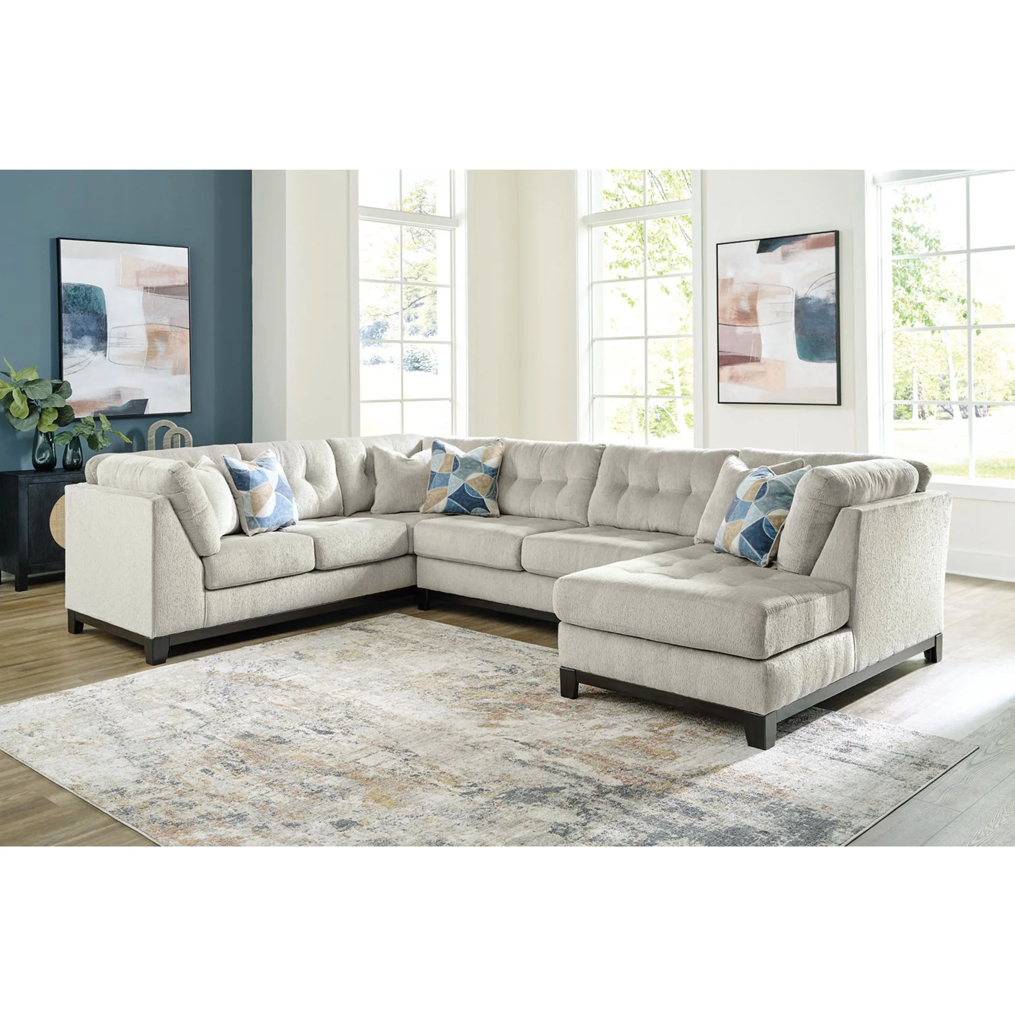 Maxon Place 3 Piece Sectional with Chaise - Image 21