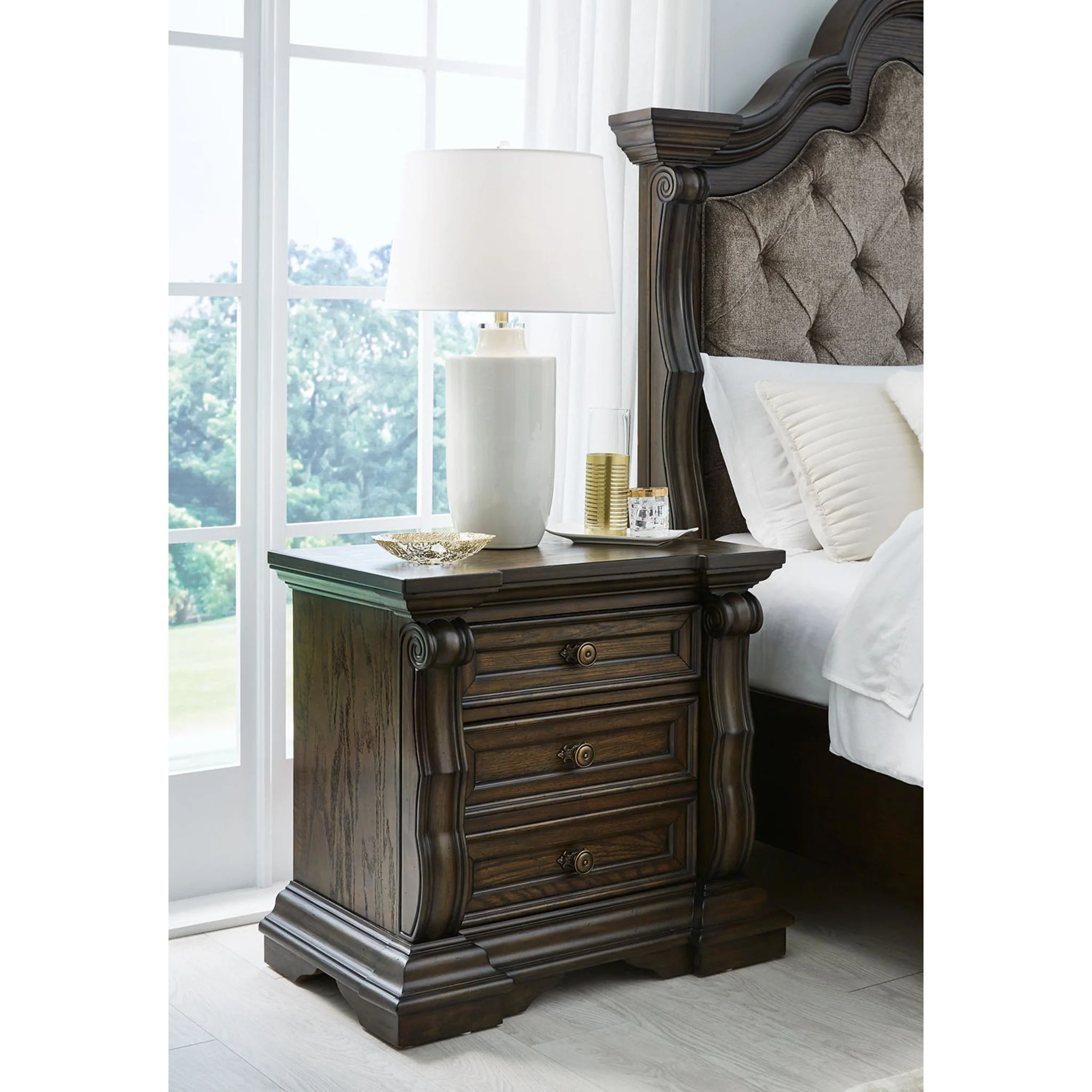 Maylee 6 Piece King Canopy Bedroom - Dark Brown - Image 14