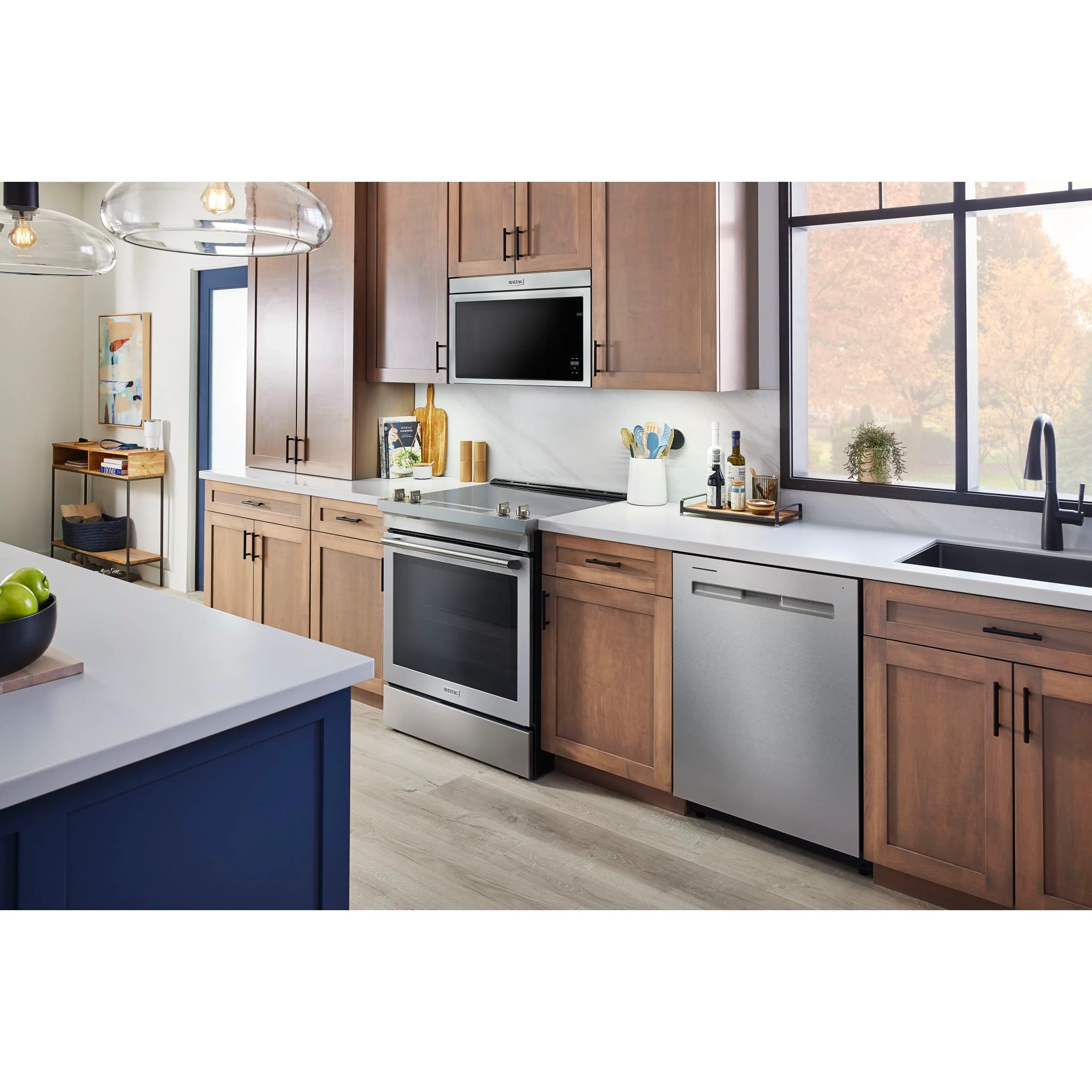 Maytag Over-the-Range Flush Built-In Microwave -Fingerprint Resistant Stainless Steel (YMMMF6030PZ) - Image 29