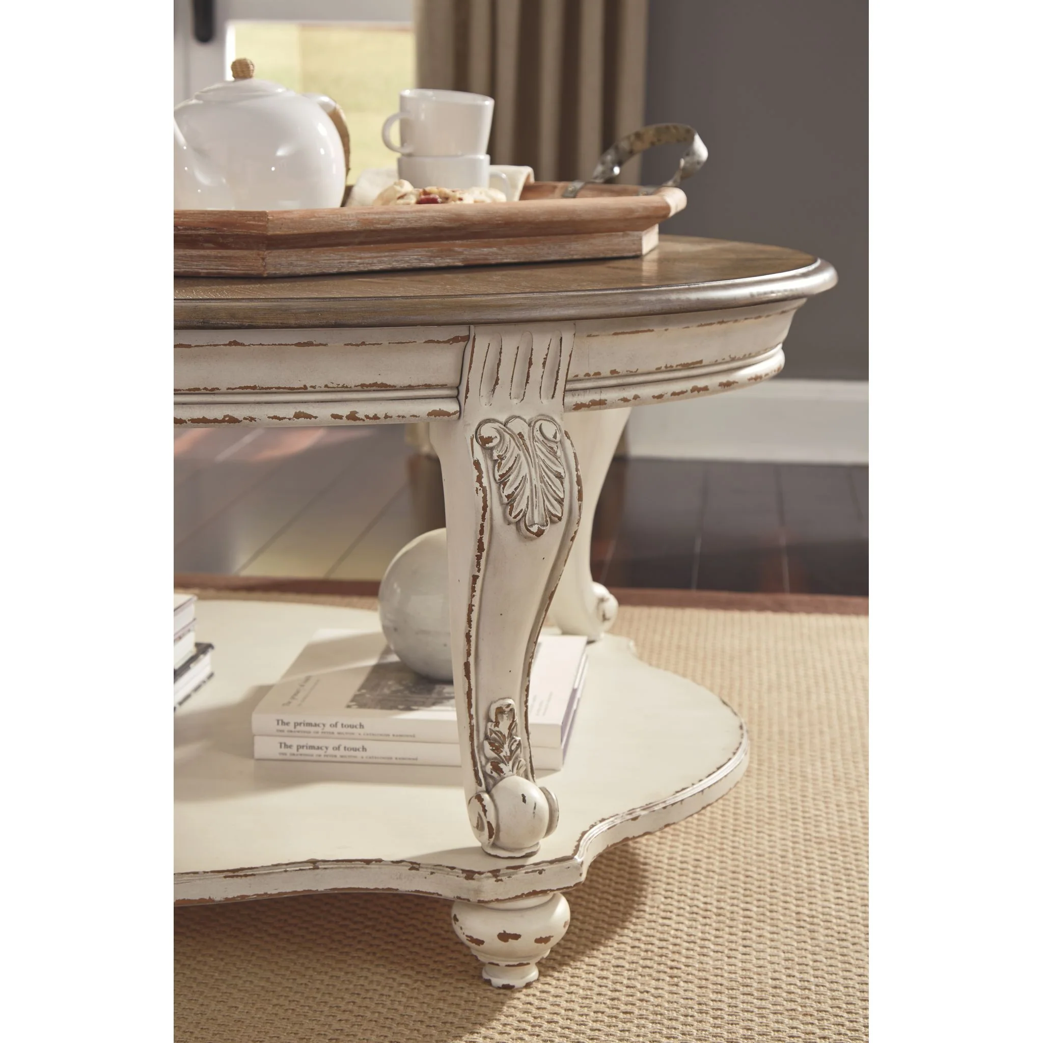 Meinertz Coffee Table - White/Brown - Image 5