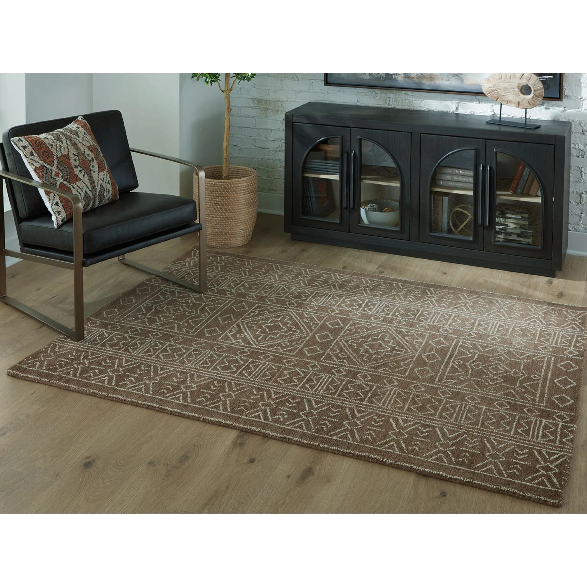 Merrittman Area Rug - Image 5