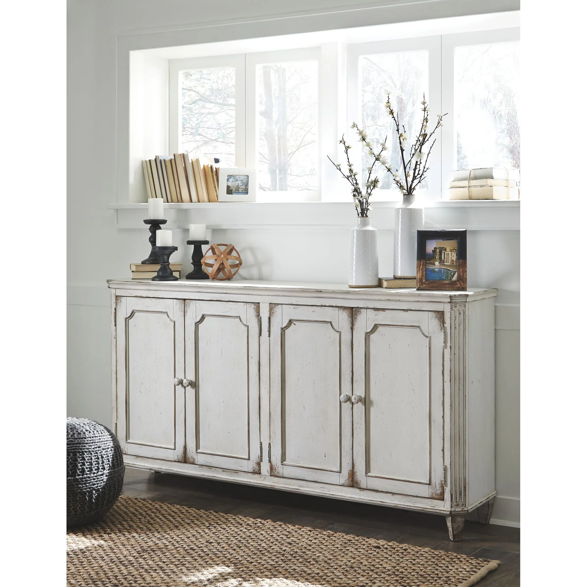 Mirimyn Cabinet - Antique White - Image 3