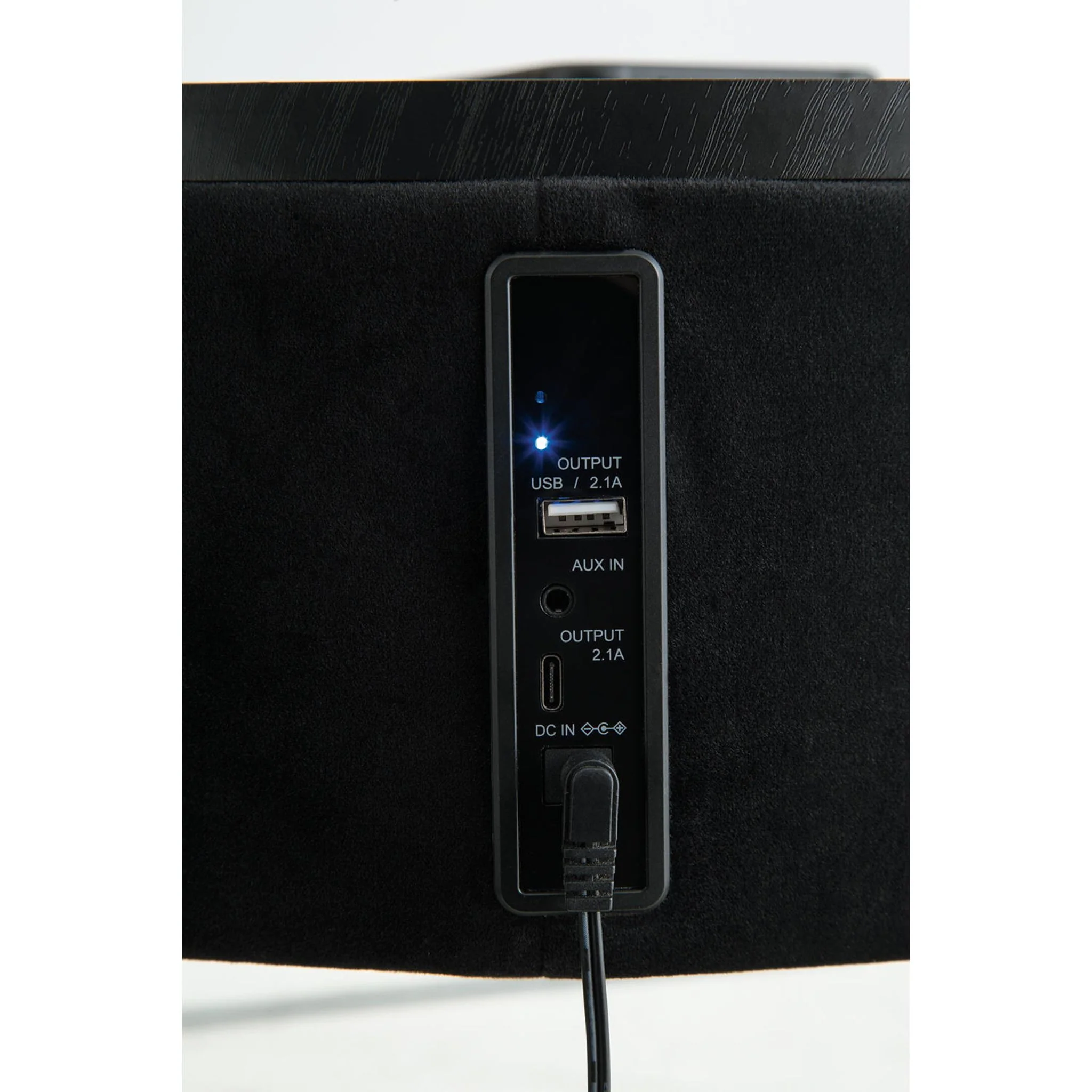 Nedman Accent Table with Speaker - Black/Gold Finish - Image 6