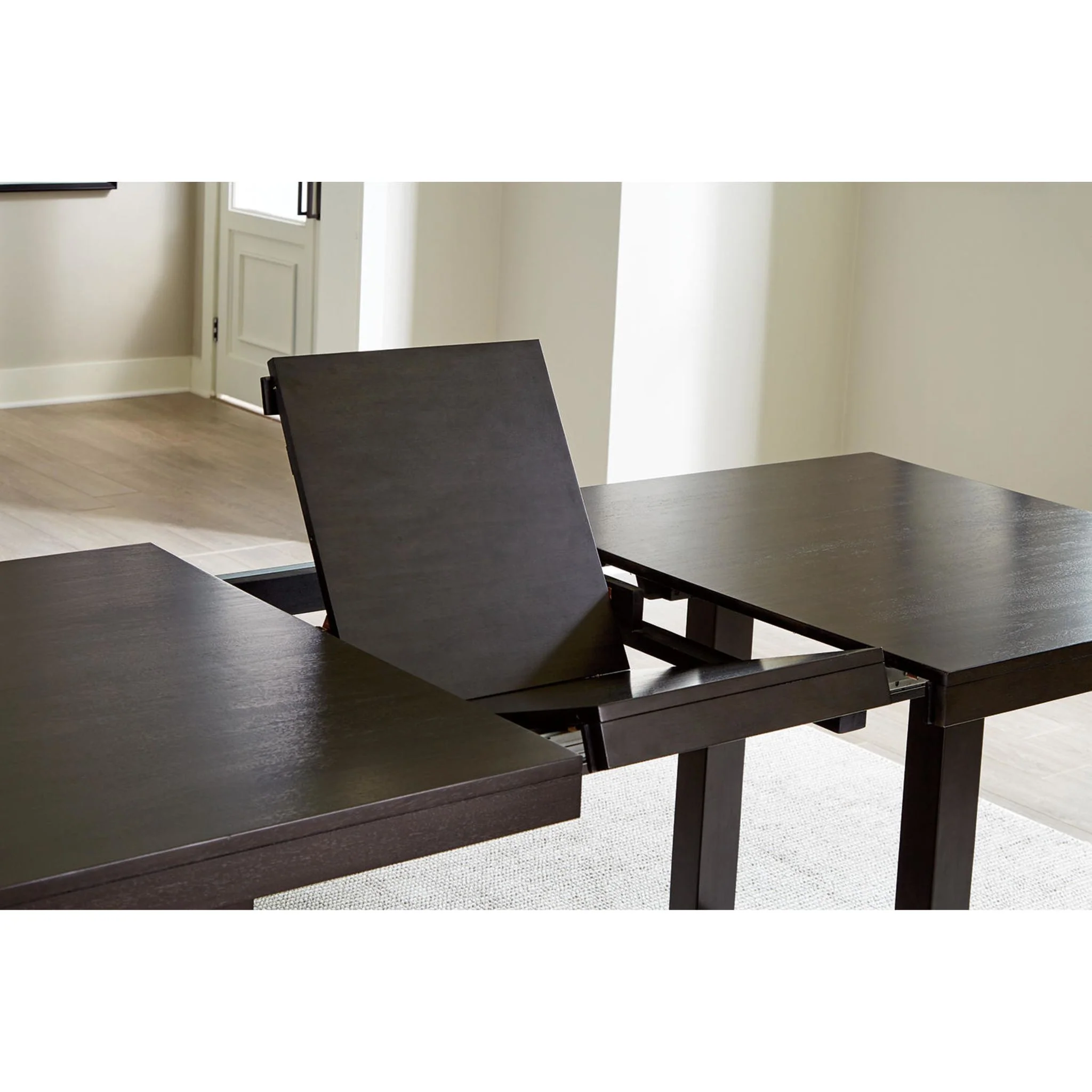 Neymorton Dining Set - Image 10