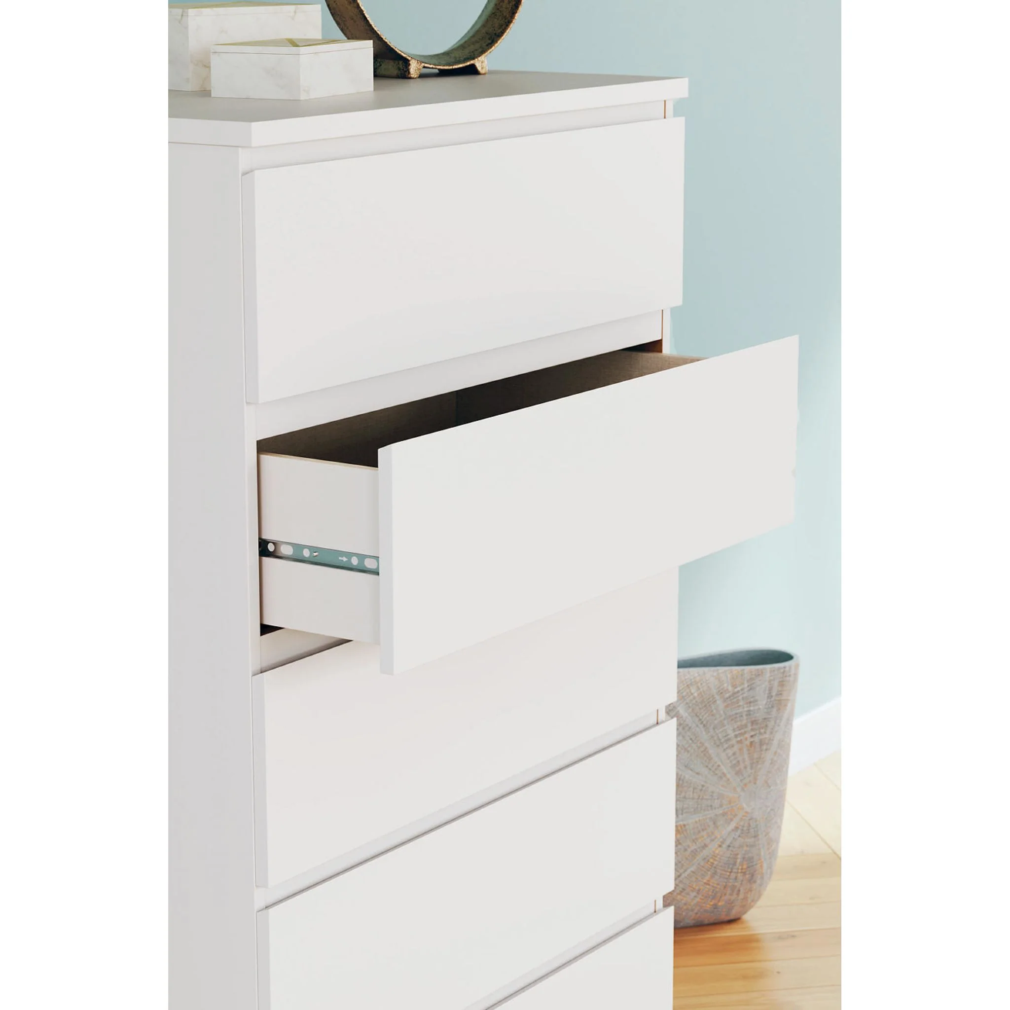 Onita Chest - White - Image 12