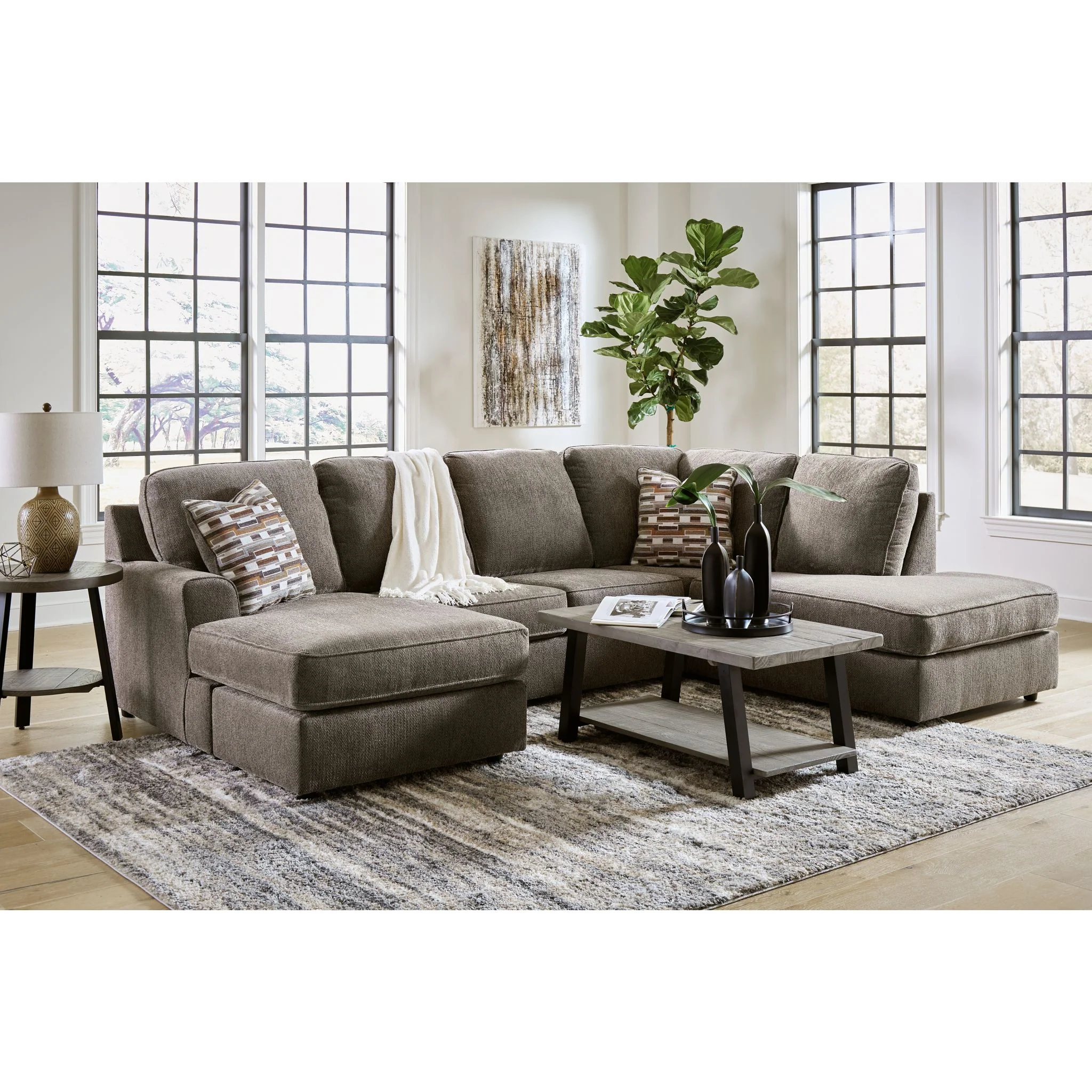 O'Phannon 2 Piece Sectional with Chaise - Image 2