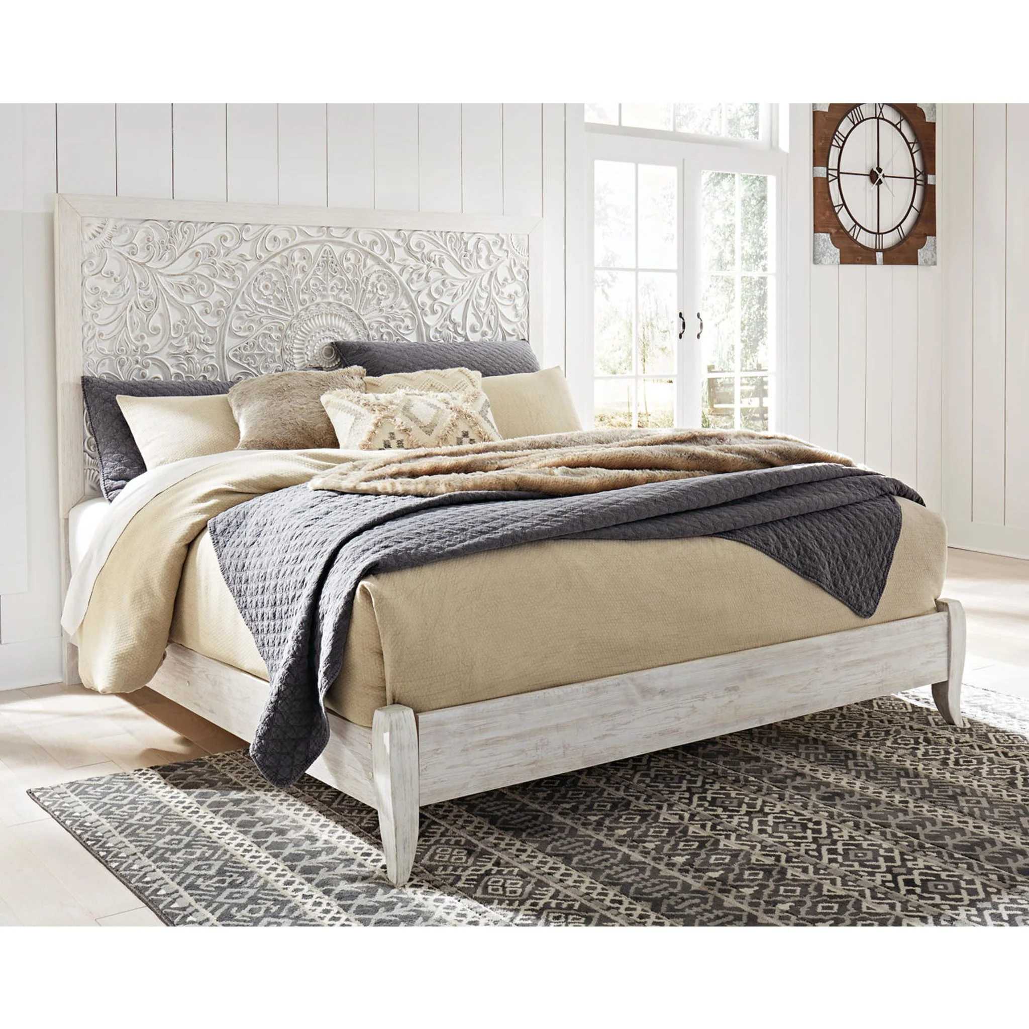 Paxberry 5 Piece King Panel Bedroom - Whitewash - Image 6