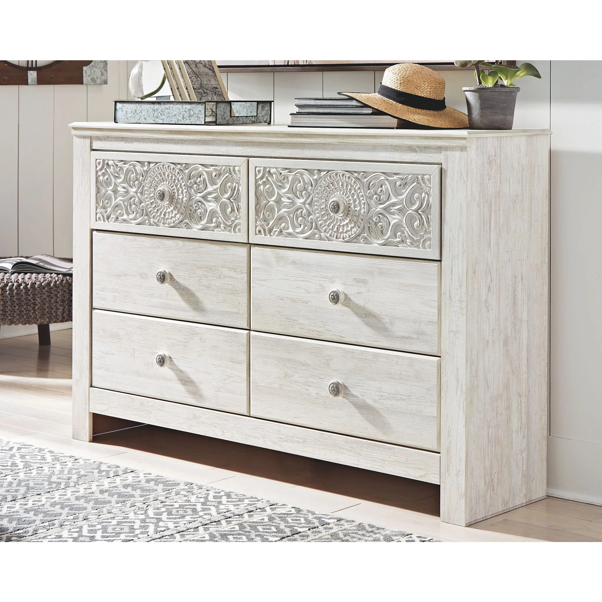 Paxberry Dresser - Whitewash - Image 6