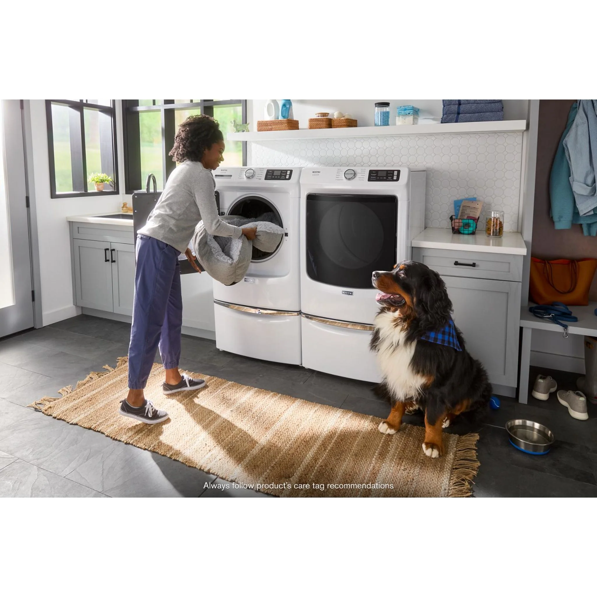 Whirlpool 15.5" (39.4 cm) Pedestal for Front Load Washer and Dryer with Storage -White with Chrome (XHPC155XW) - Image 77