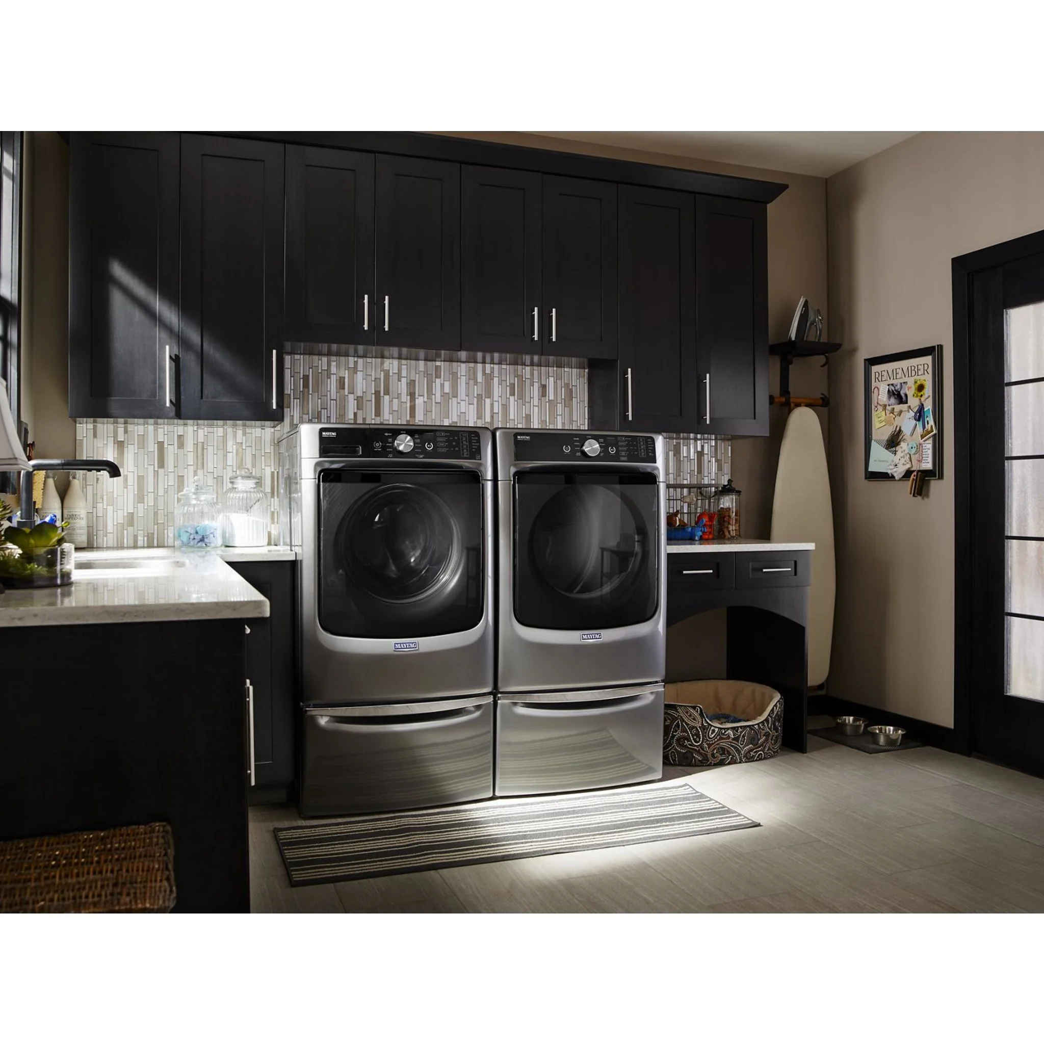 Whirlpool 15.5" (39.4 cm) Pedestal for Front Load Washer and Dryer with Storage -Chrome Shadow (XHPC155YC) - Image 11