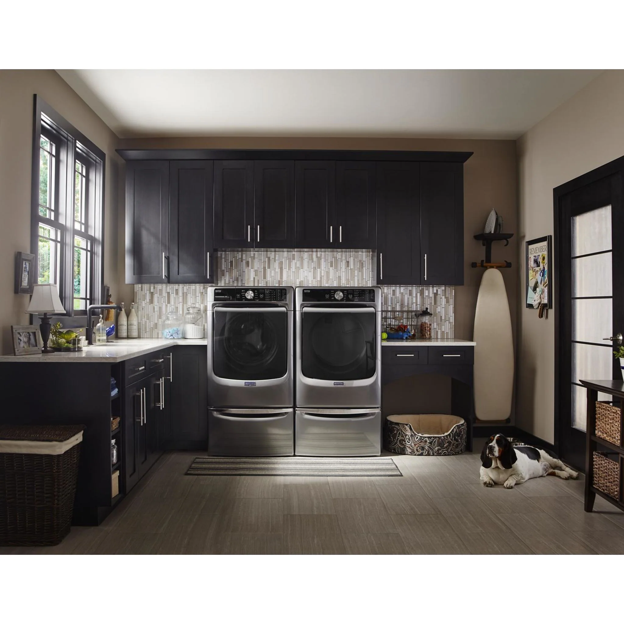 Whirlpool 15.5" (39.4 cm) Pedestal for Front Load Washer and Dryer with Storage -Chrome Shadow (XHPC155YC) - Image 51