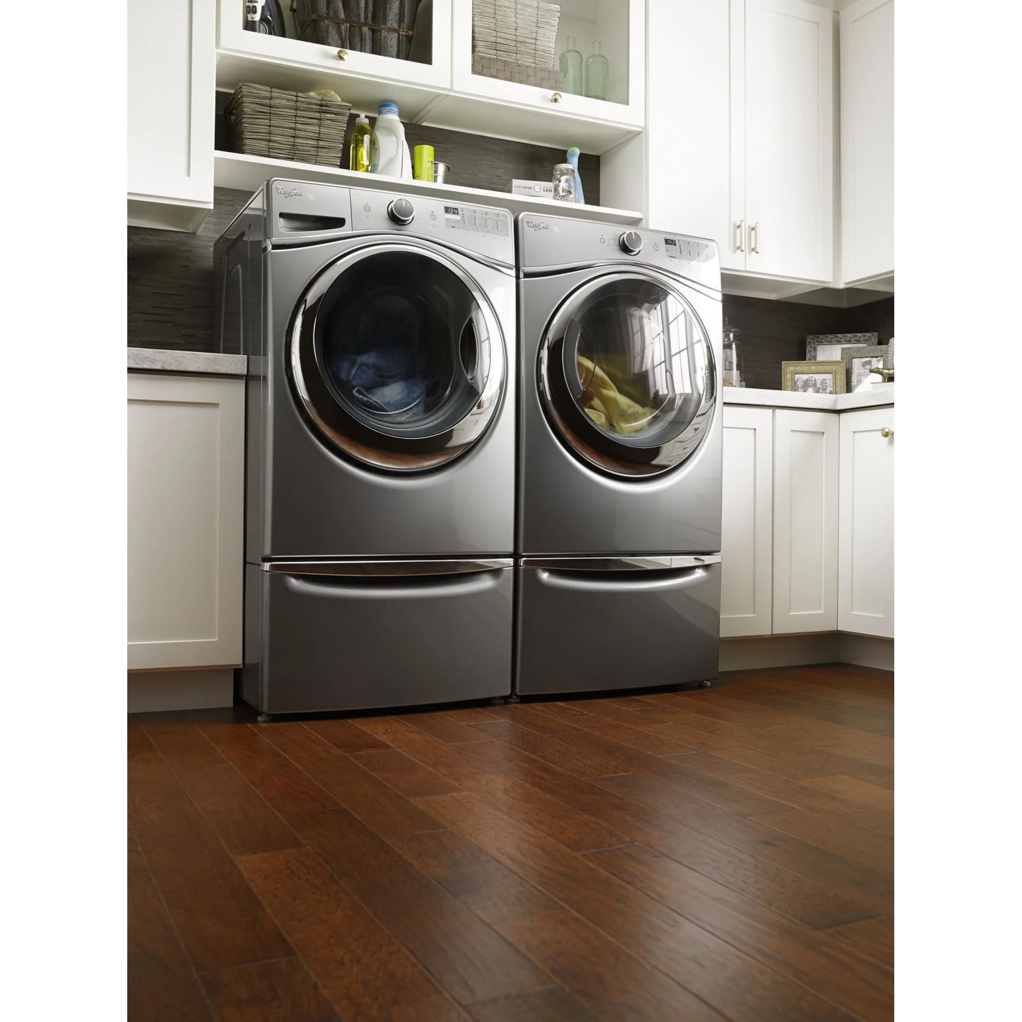 Whirlpool 15.5" (39.4 cm) Pedestal for Front Load Washer and Dryer with Storage -Chrome Shadow (XHPC155YC) - Image 71