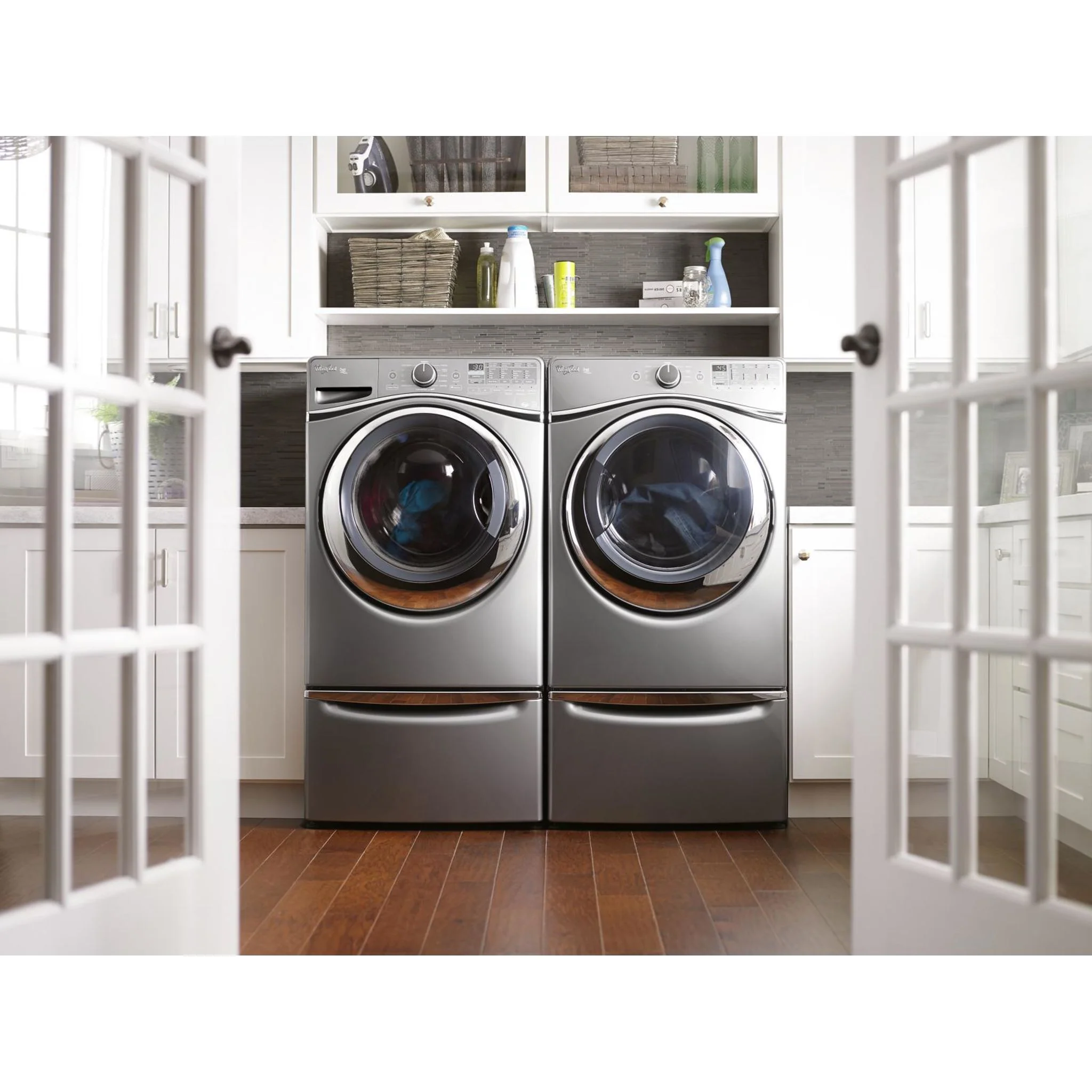 Whirlpool 15.5" (39.4 cm) Pedestal for Front Load Washer and Dryer with Storage -Chrome Shadow (XHPC155YC) - Image 82