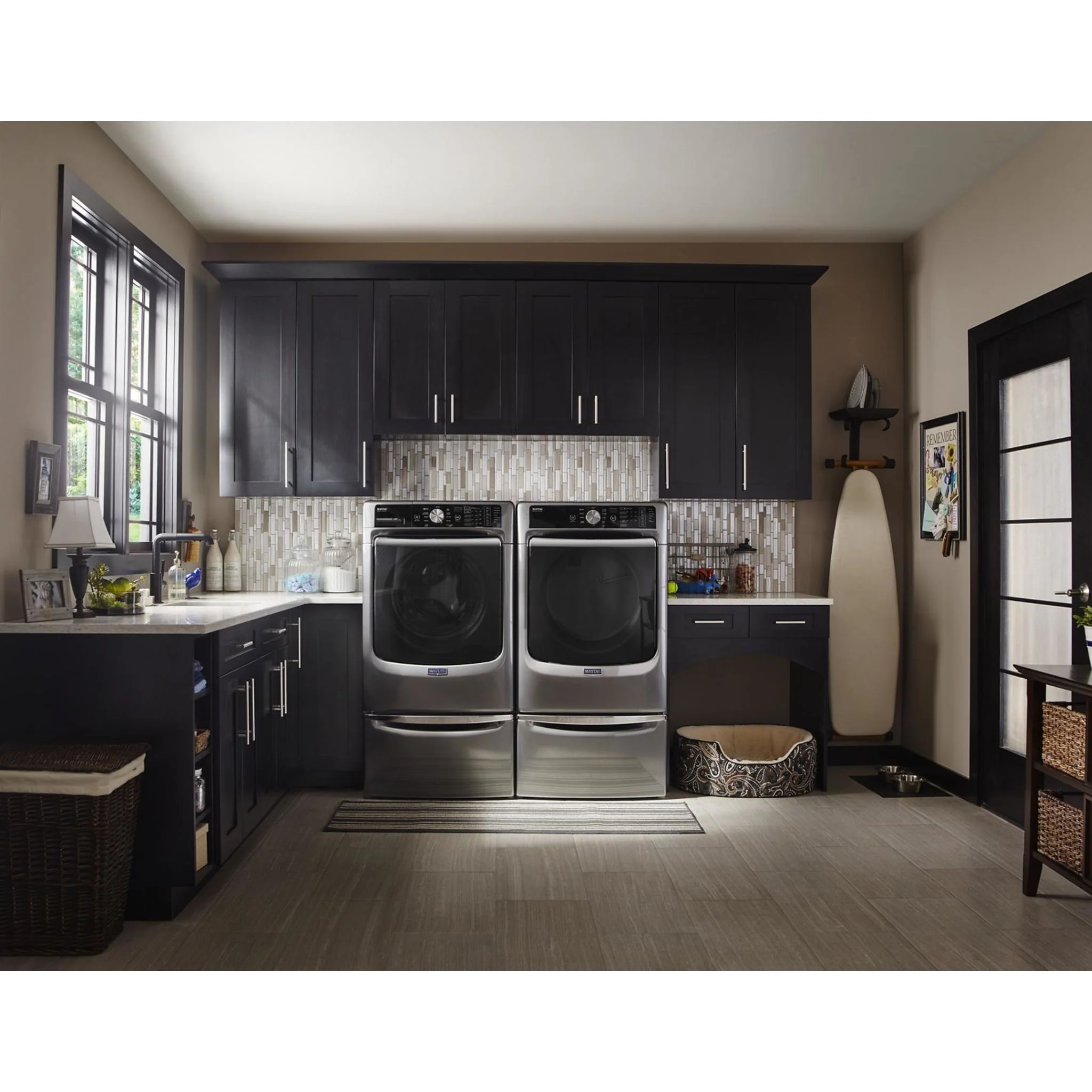Whirlpool 15.5" (39.4 cm) Pedestal for Front Load Washer and Dryer with Storage -Chrome Shadow (XHPC155YC) - Image 9