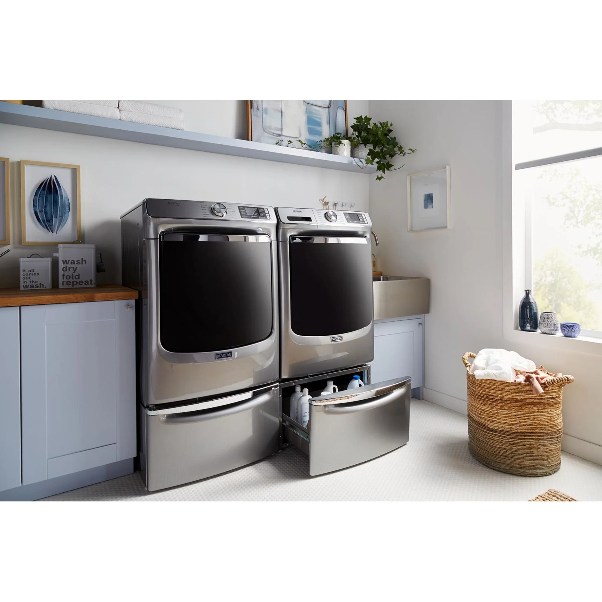 Whirlpool 15.5" (39.4 cm) Pedestal for Front Load Washer and Dryer with Storage -Chrome Shadow (XHPC155YC) - Image 97