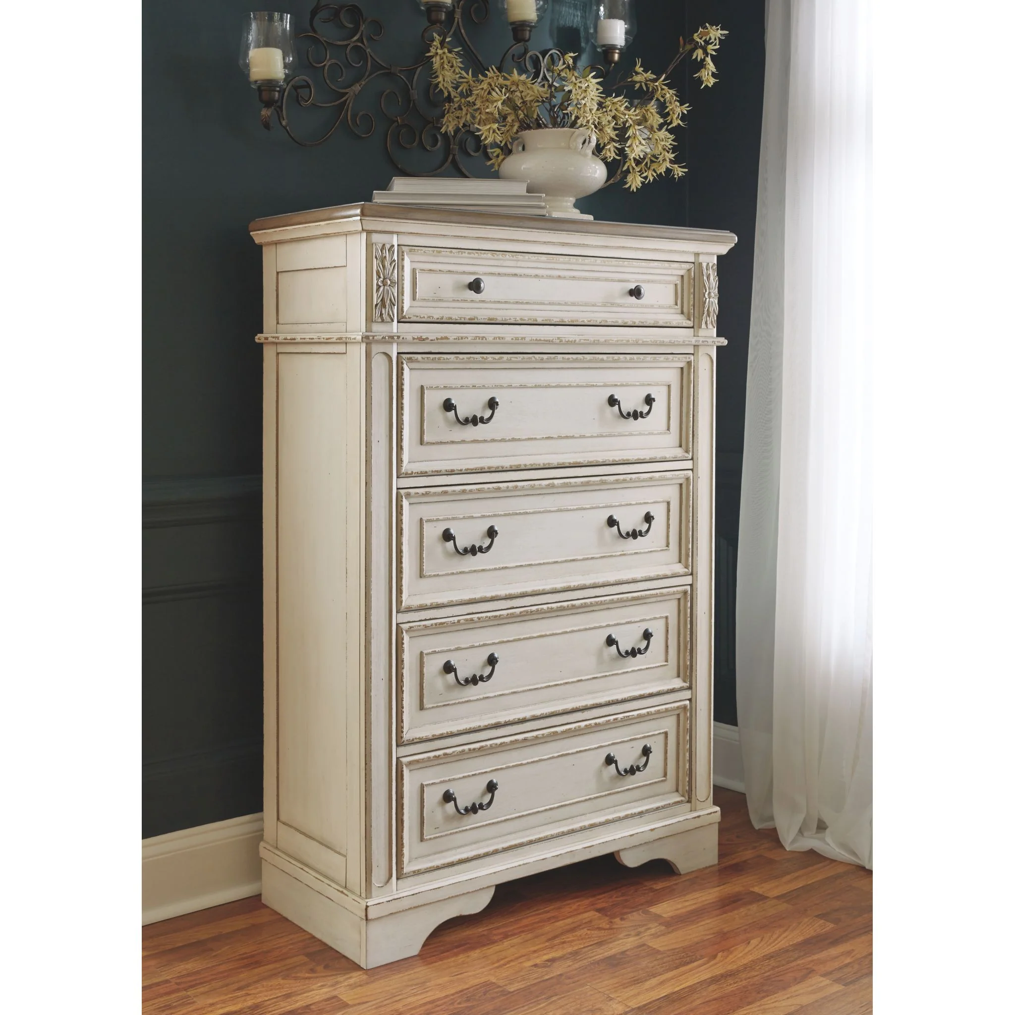 Realyn Chest - White - Image 6