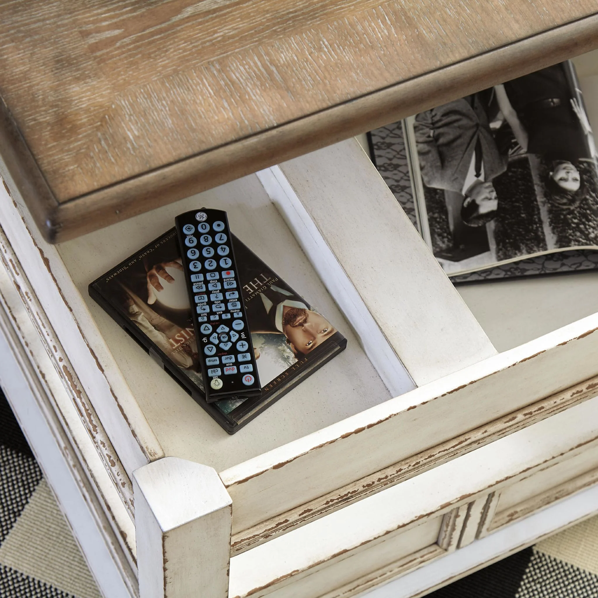 Realyn Coffee Table - White/Brown - Image 19