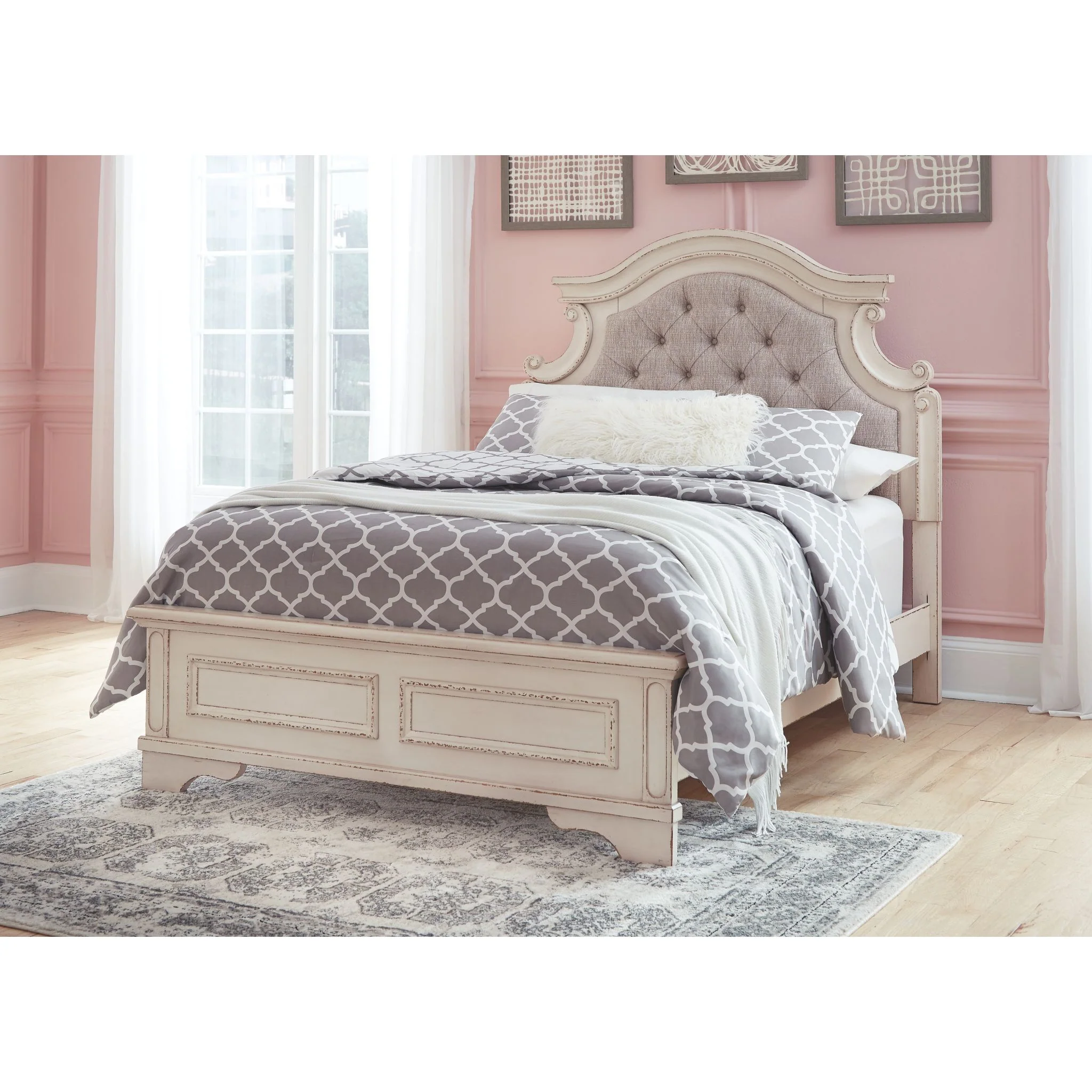 Realyn Full Panel Bed - Chipped White - Image 2