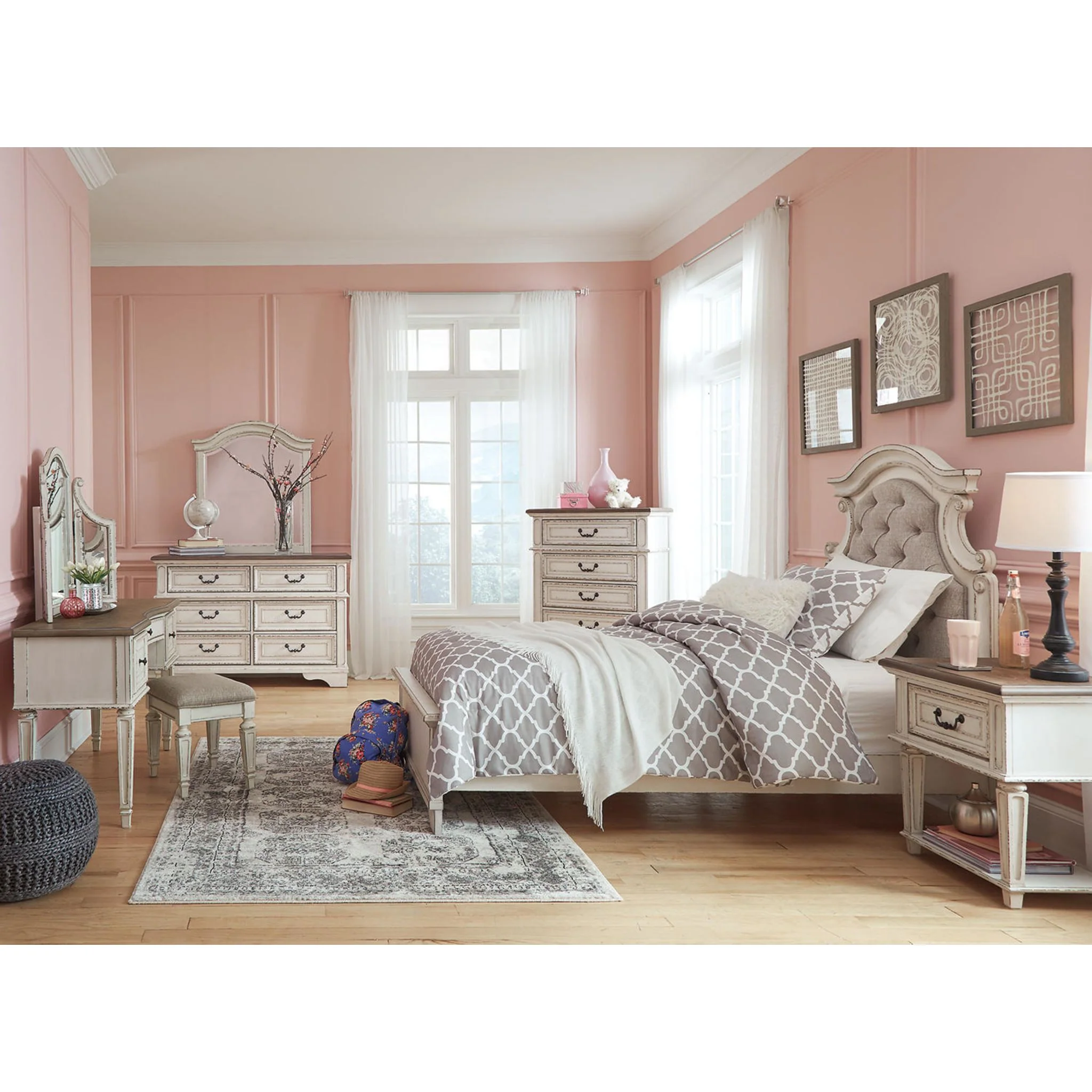 Realyn Full Panel Bed - Chipped White - Image 32