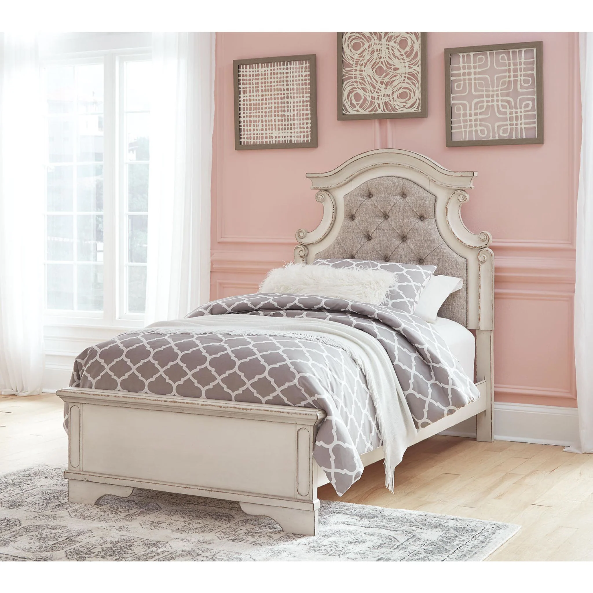 Realyn Full Panel Bed - Chipped White - Image 40