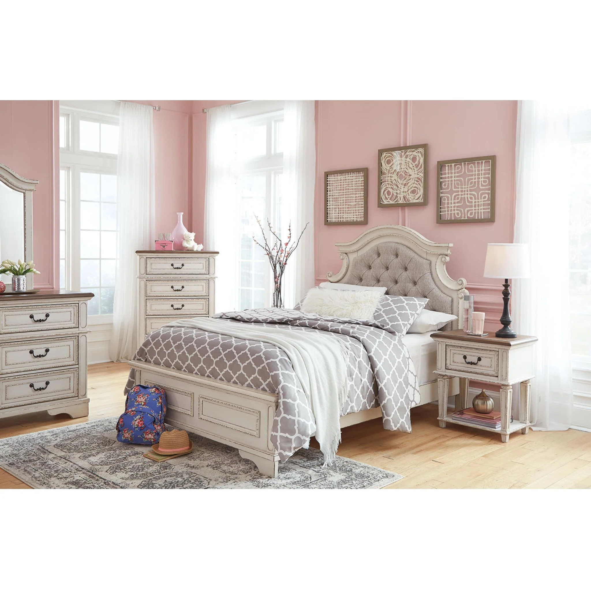 Realyn Full Panel Bed - Chipped White - Image 47