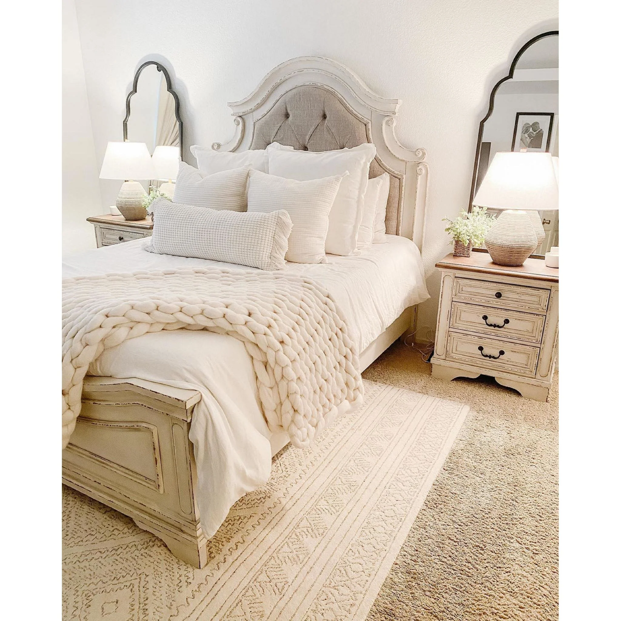 Realyn Nightstand - White - Image 16