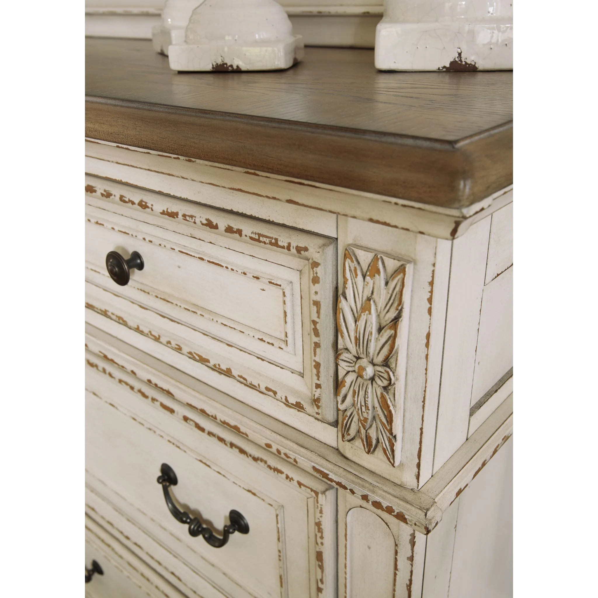 Realyn Nightstand - White - Image 7
