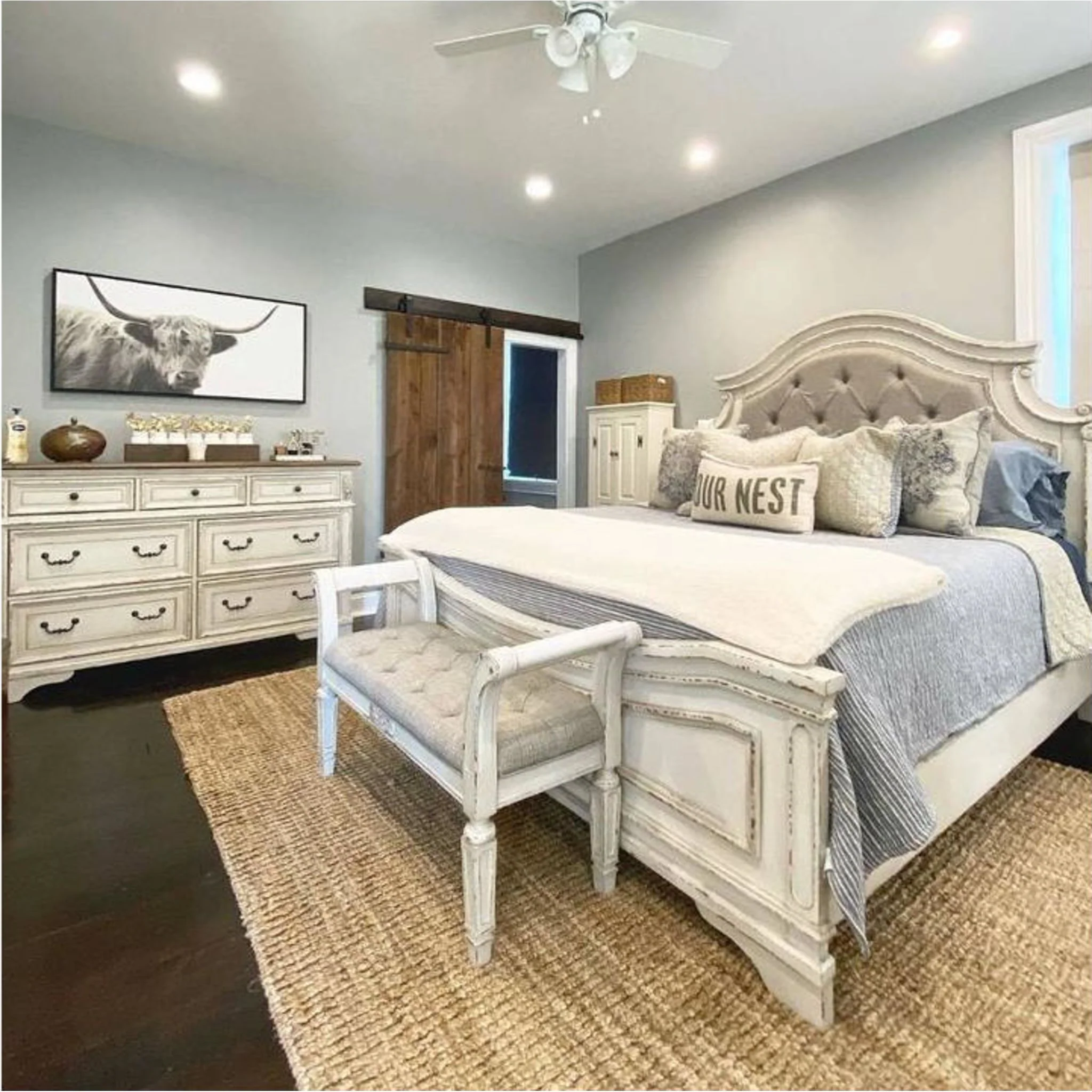 Realyn Panel Bed - White - Image 12