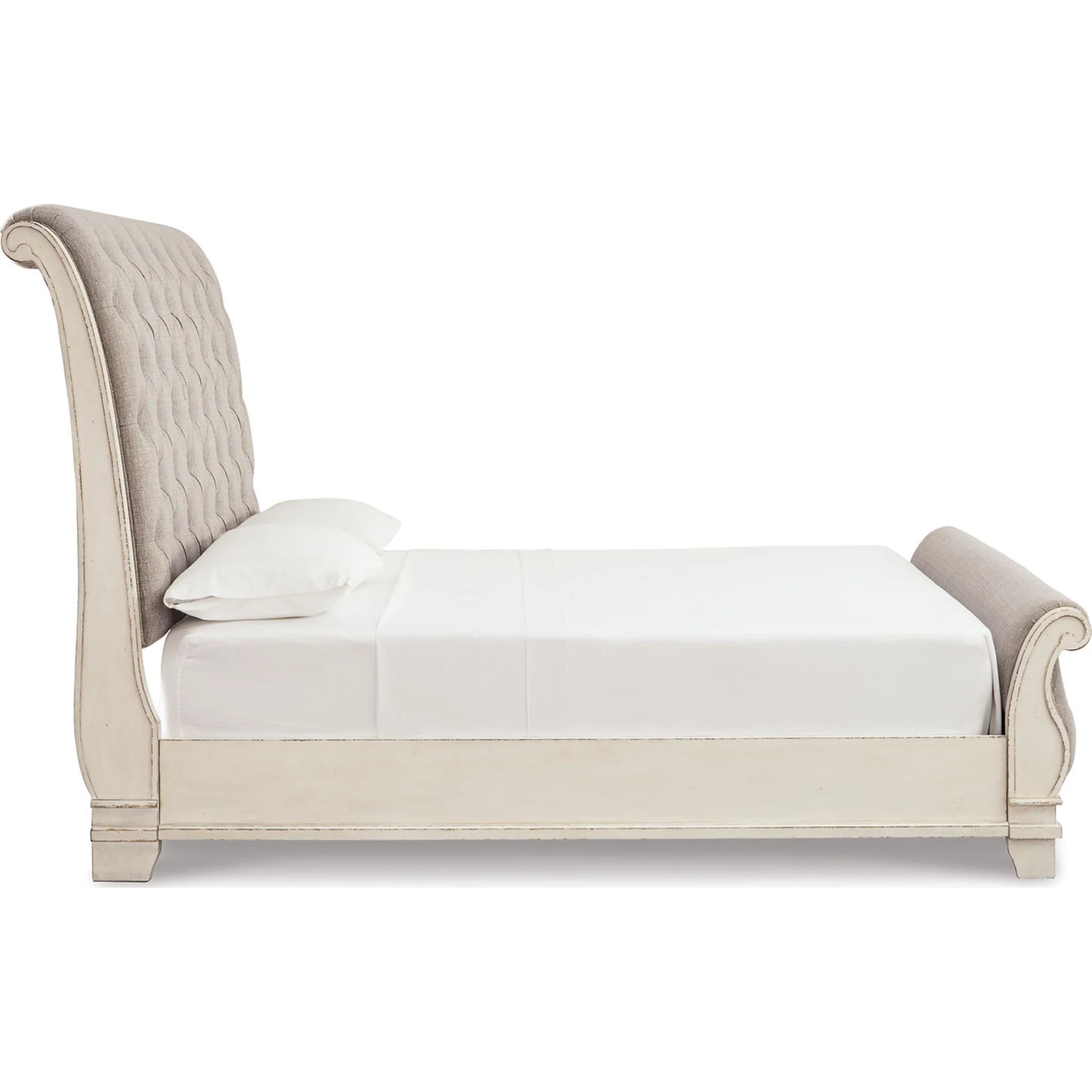 Realyn Sleigh Bed - Image 43