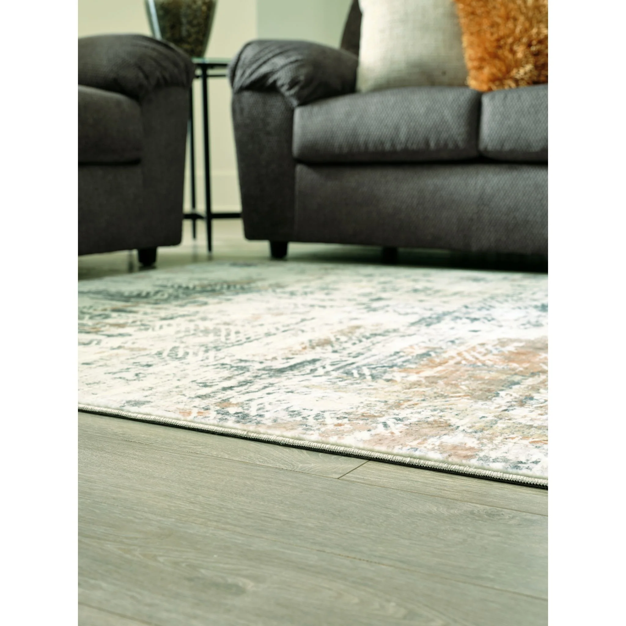 Redlings Area Rug - Image 3