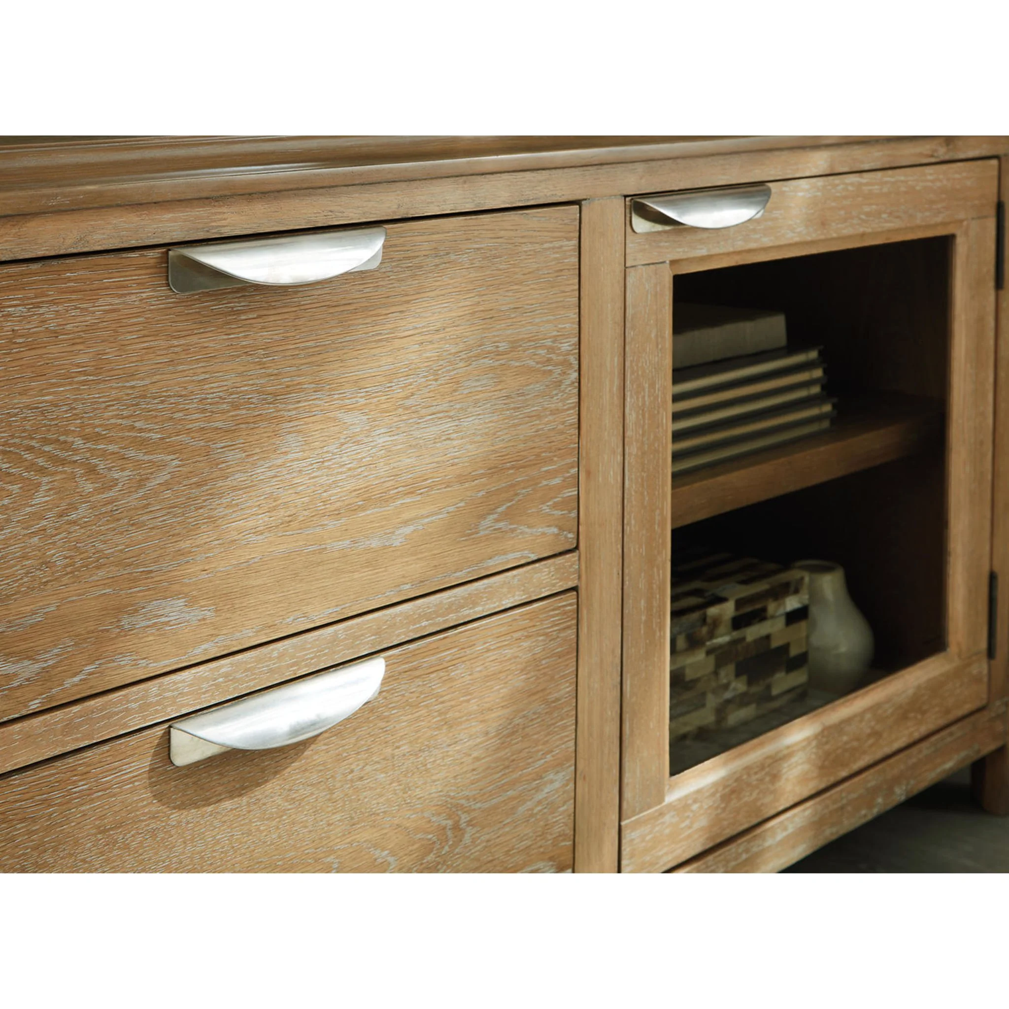 Rencott TV Stand - Light Brown - Image 3