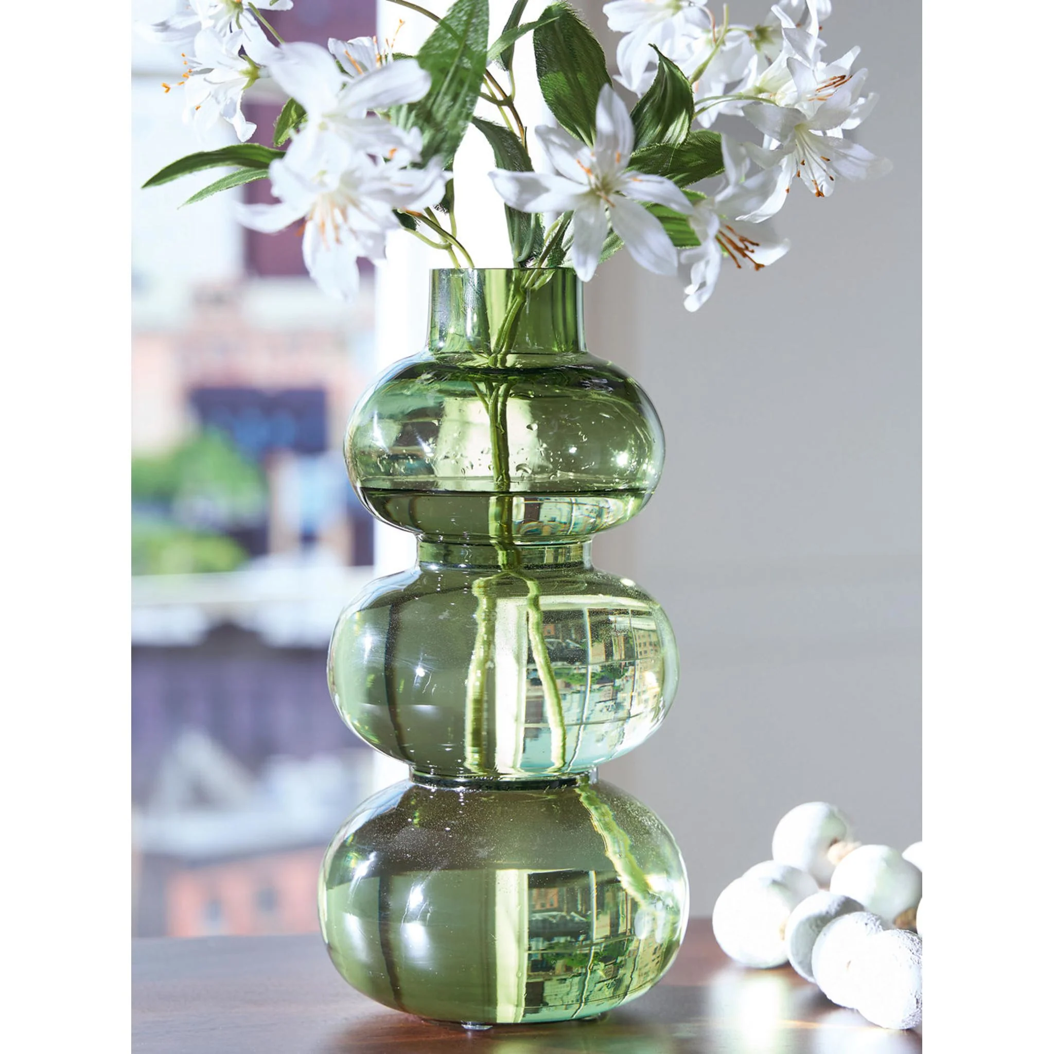 Renethorne Vase - Image 3