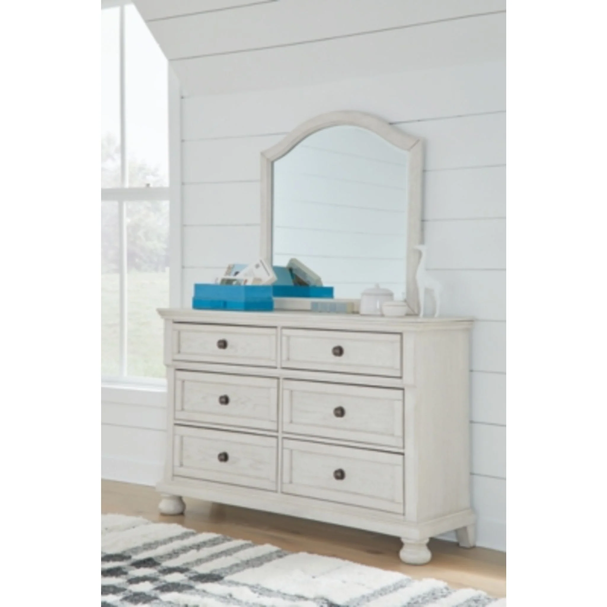 Robbinsdale Dresser and Mirror - Antique White - Image 7