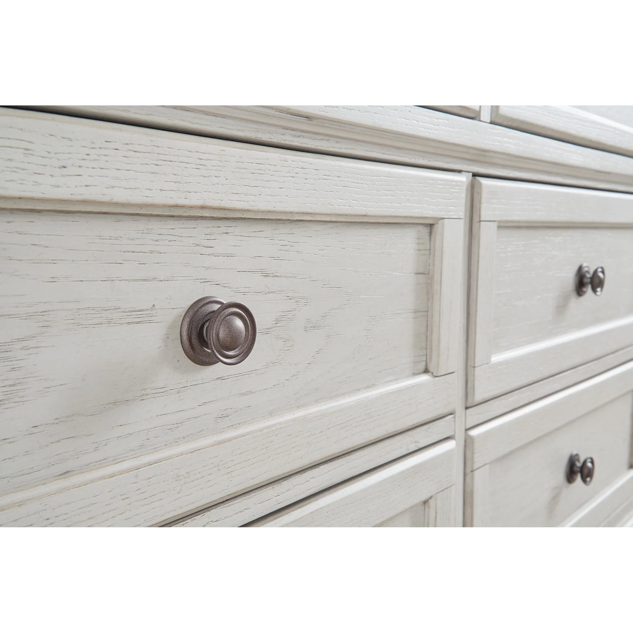 Robbinsdale Dresser - Antique White - Image 26