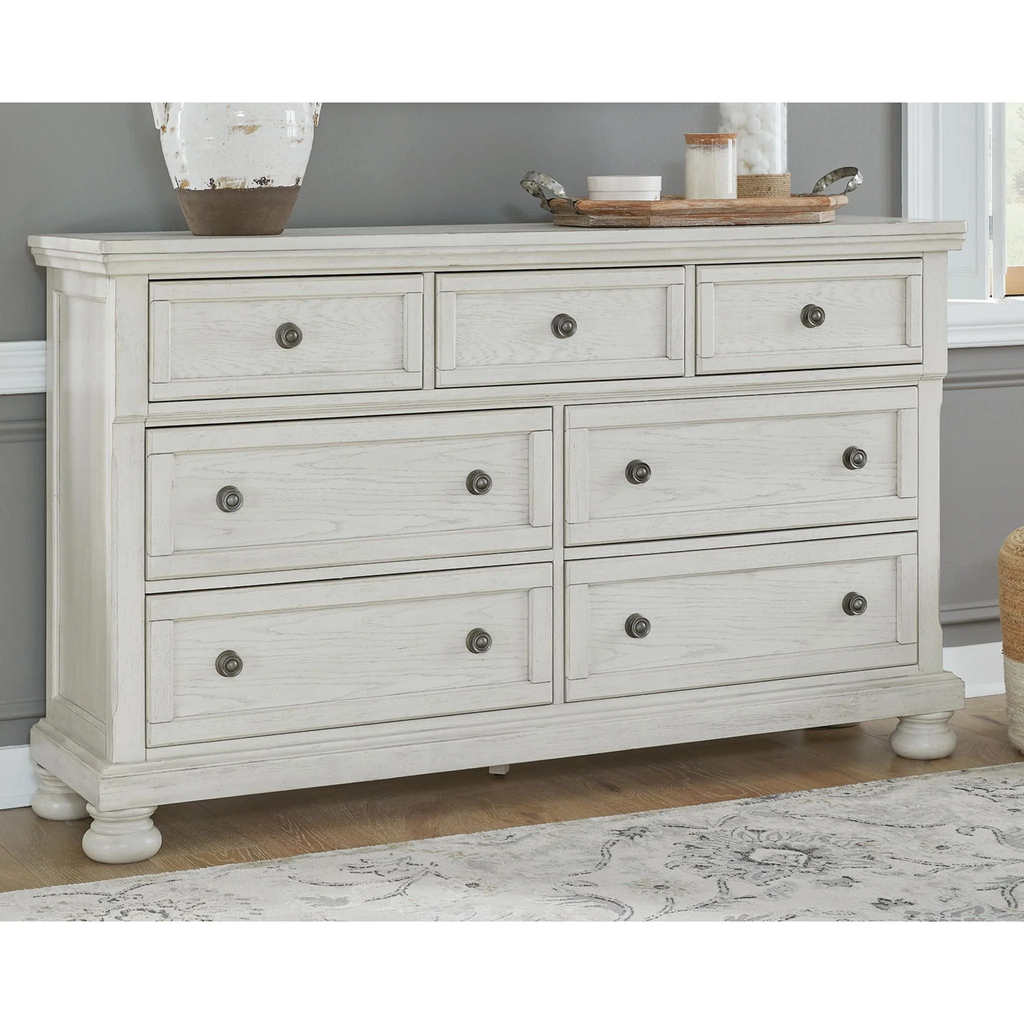 Robbinsdale Dresser - Antique White - Image 18