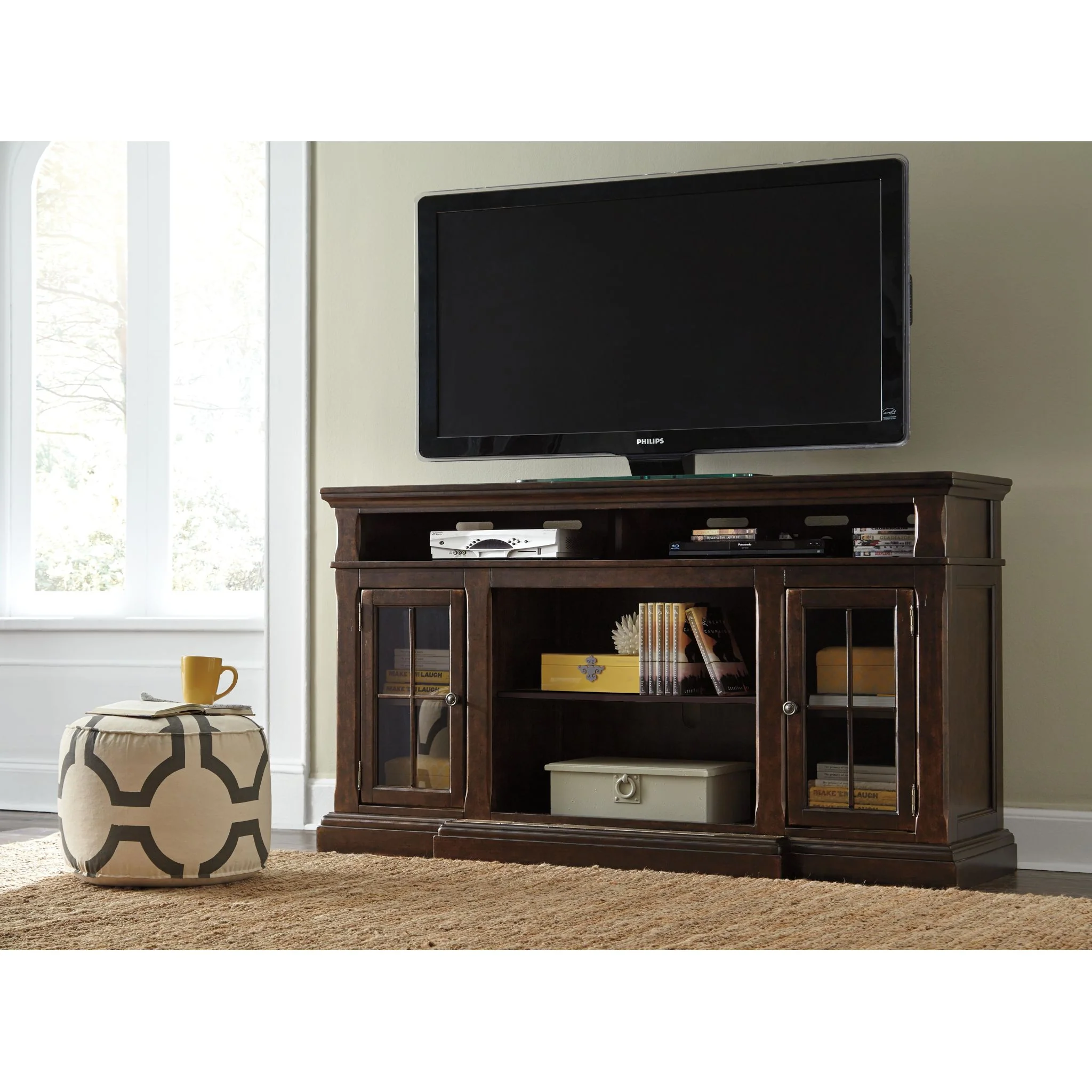 Roddinton TV Stand - Dark Brown - Image 10
