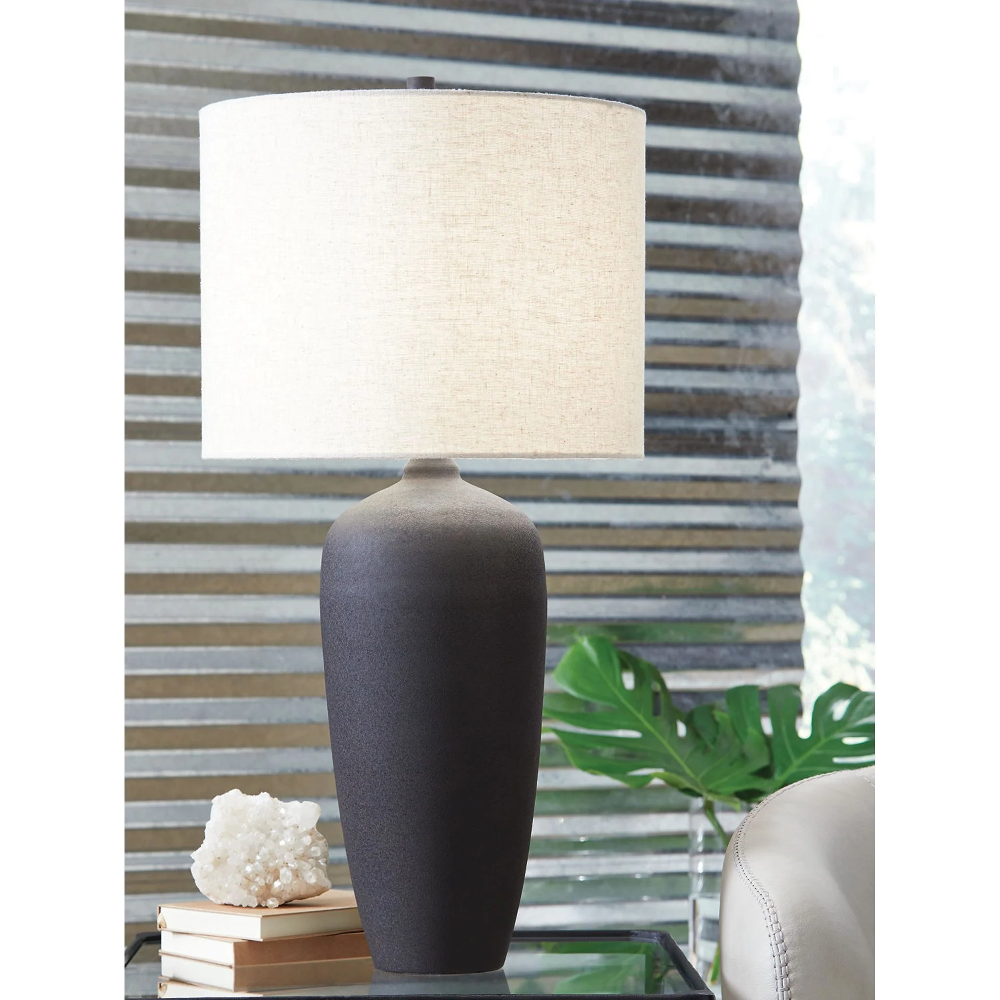 Ryenburg Table Lamp 31.25" - Image 3