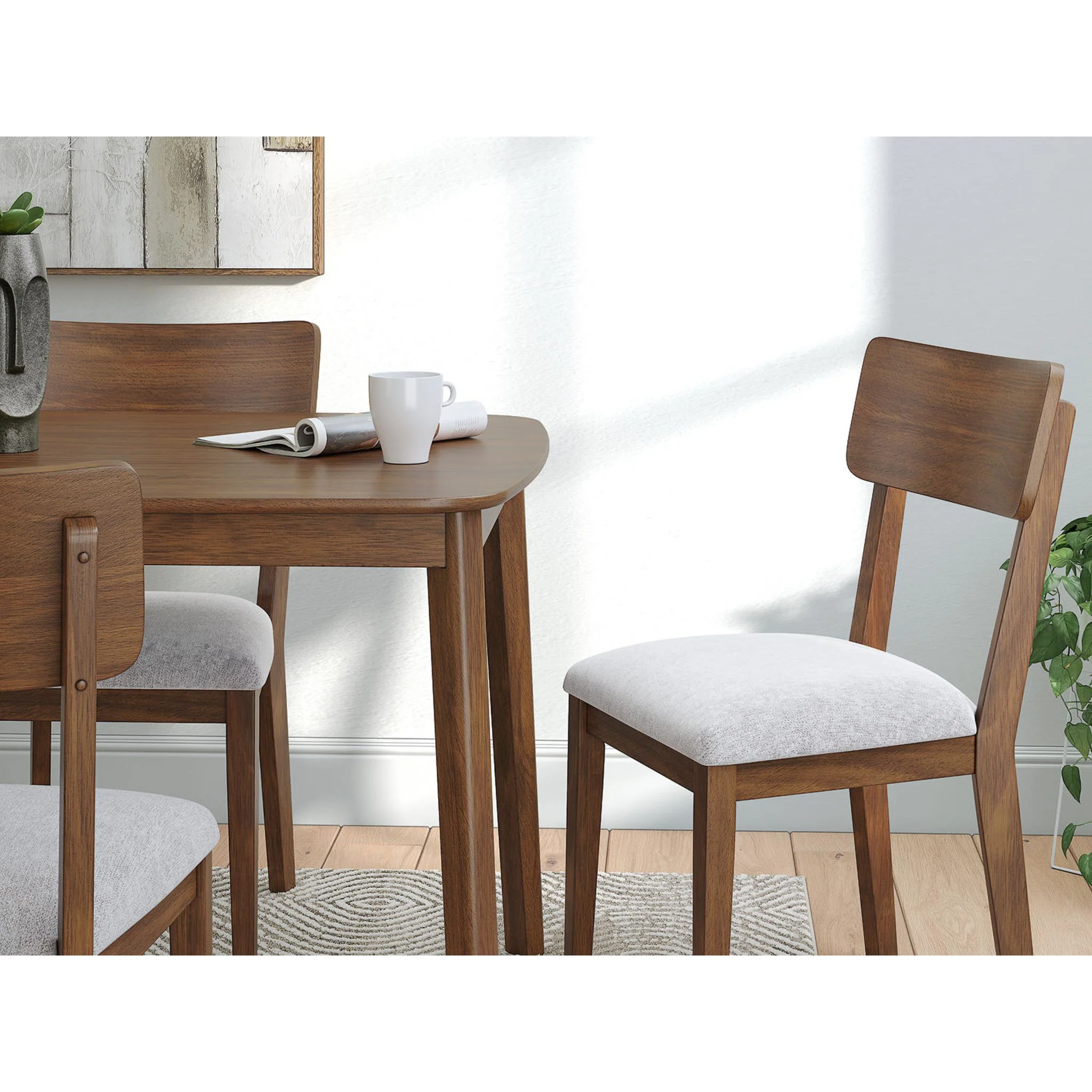 Tameride Dining Set - Image 6