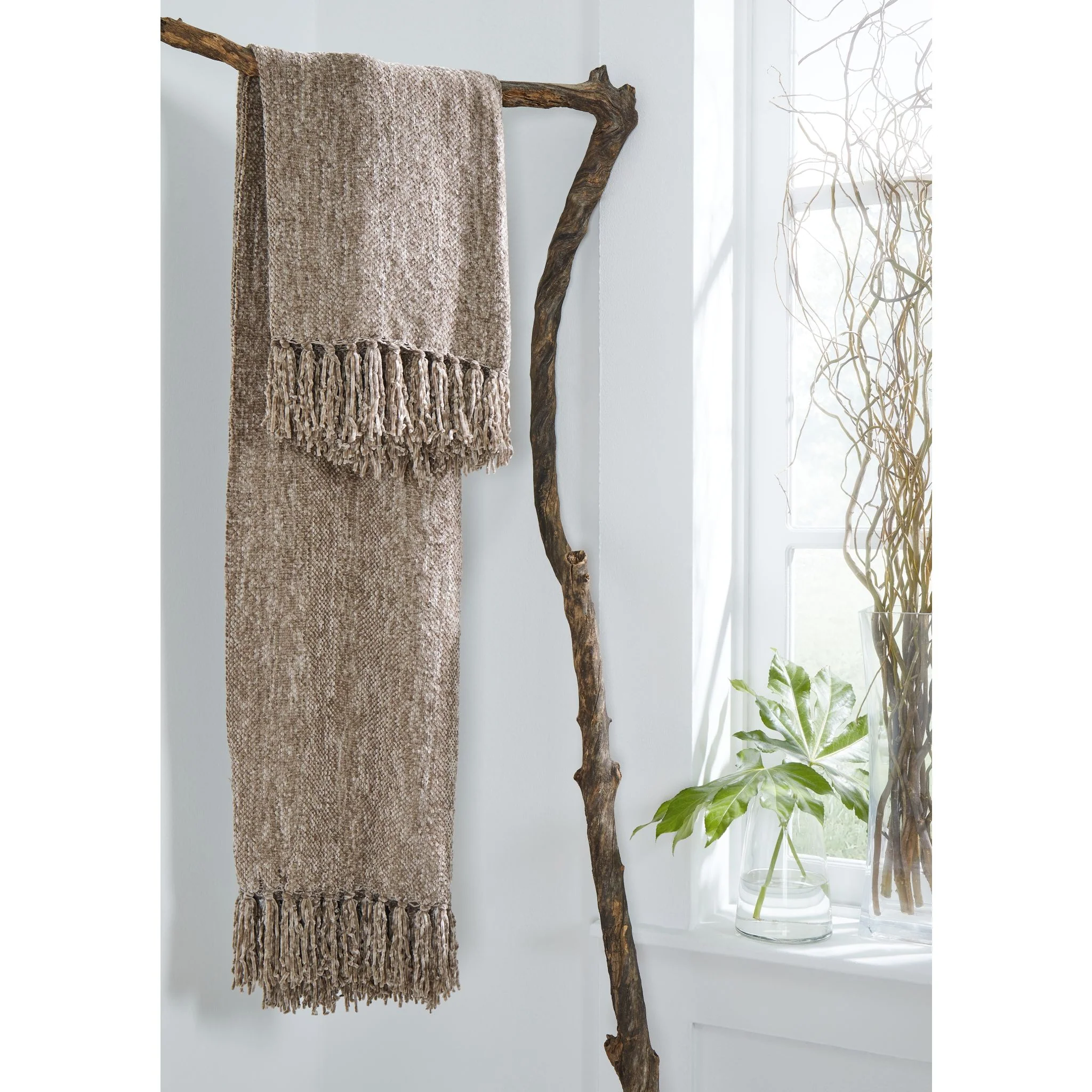 Tamish Throw 50.00" - Image 6