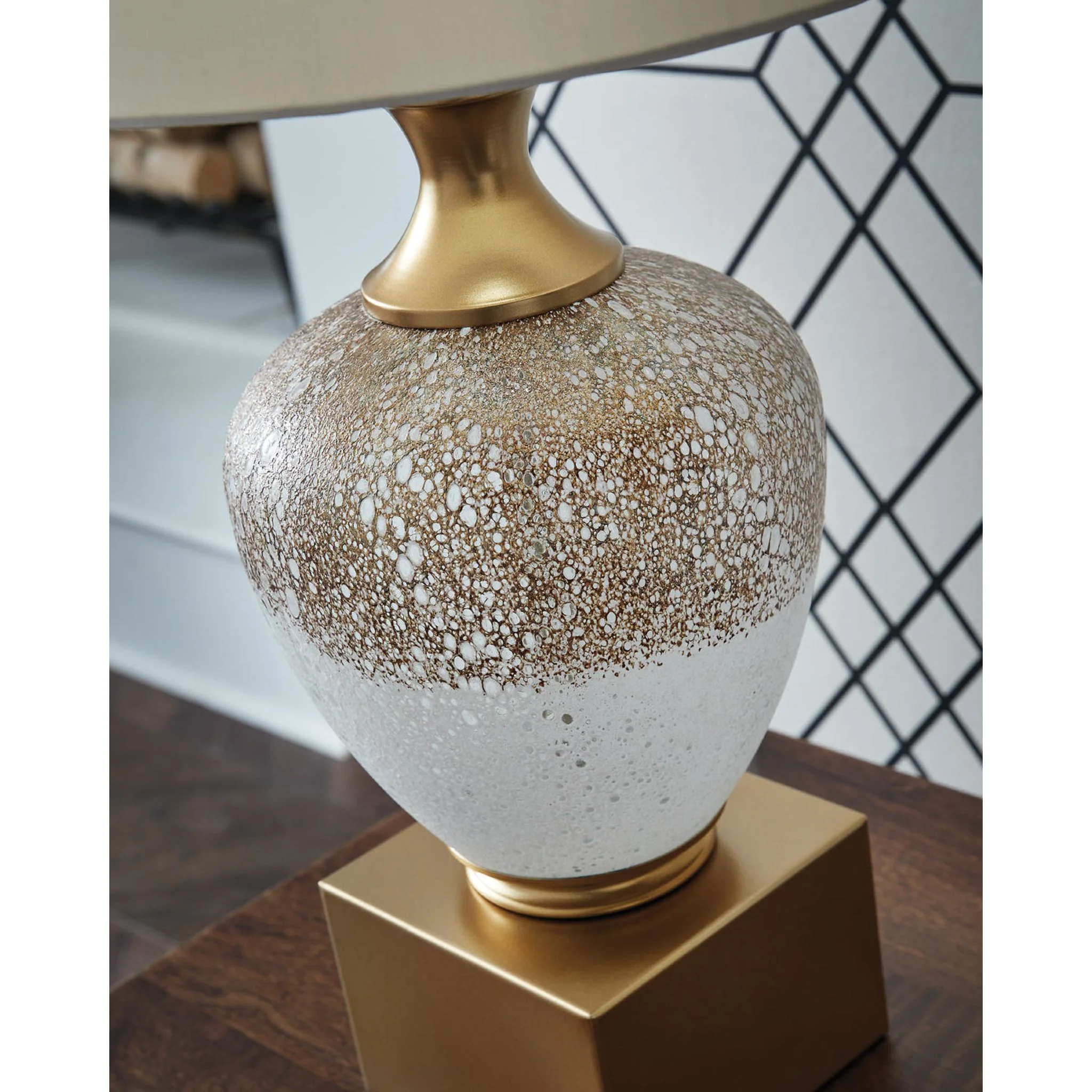 Tavisburg Table Lamp 29.25" - Image 4