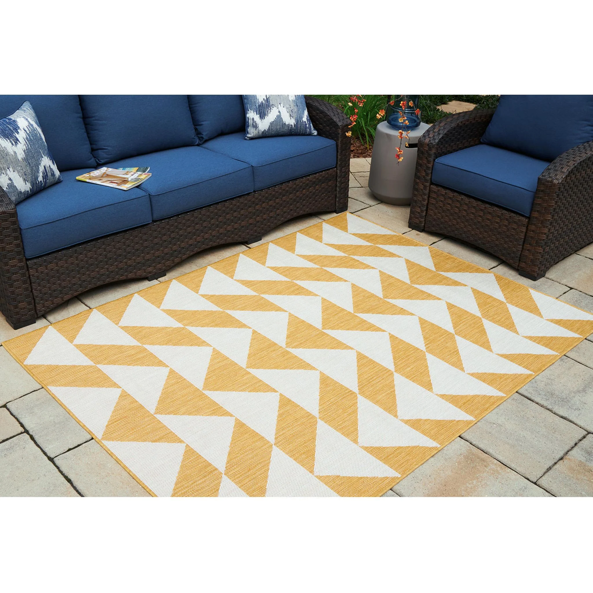 Thomley Area Rug - Image 10